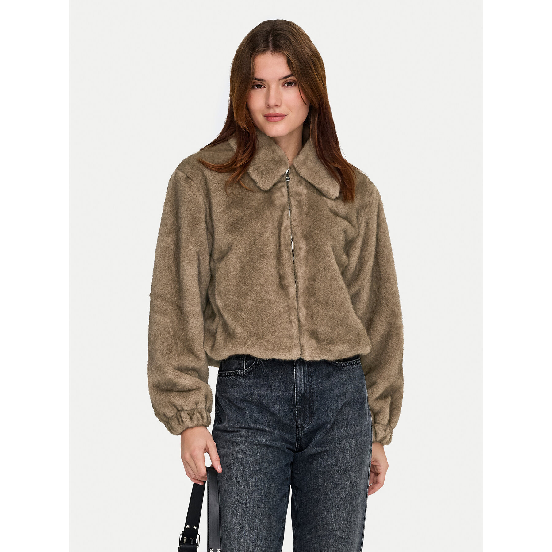 ONLY Futro Madelina 15373155 Beżowy Regular Fit
