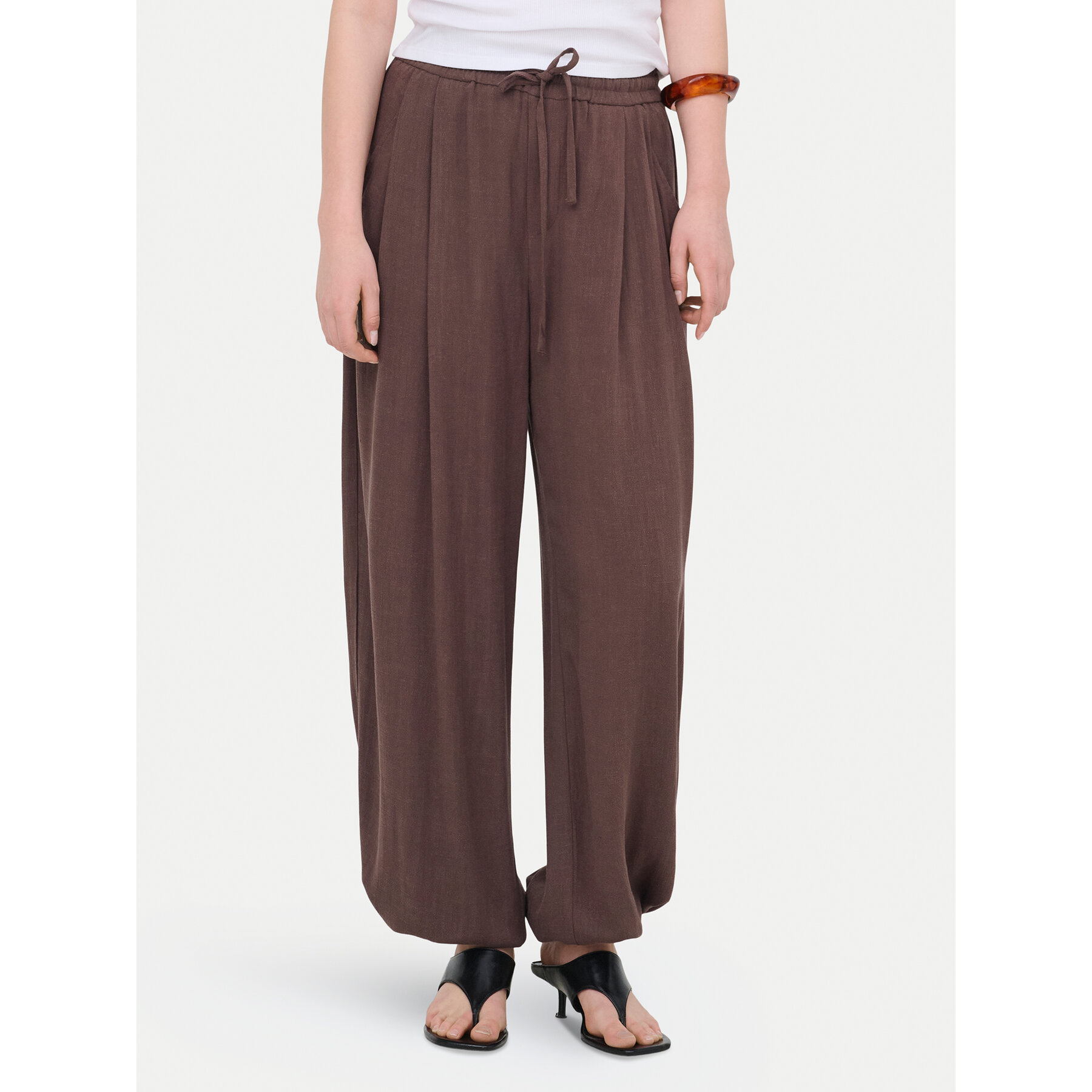 ONLY Spodnie materiałowe Siesta 15373197 Brązowy Regular Fit