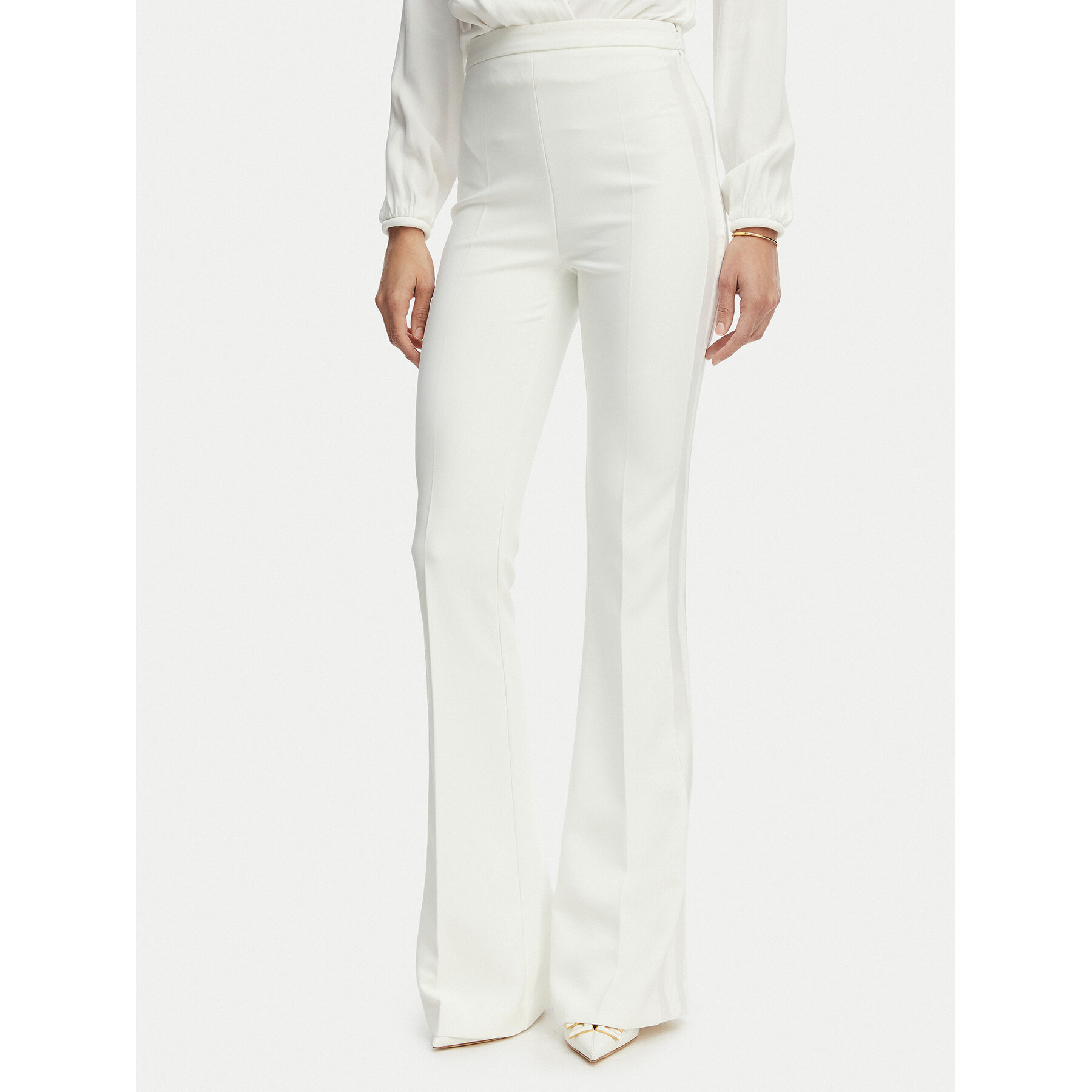 Elisabetta Franchi Spodnie materiałowe PA-184-62E2-V290 Biały Slim Fit