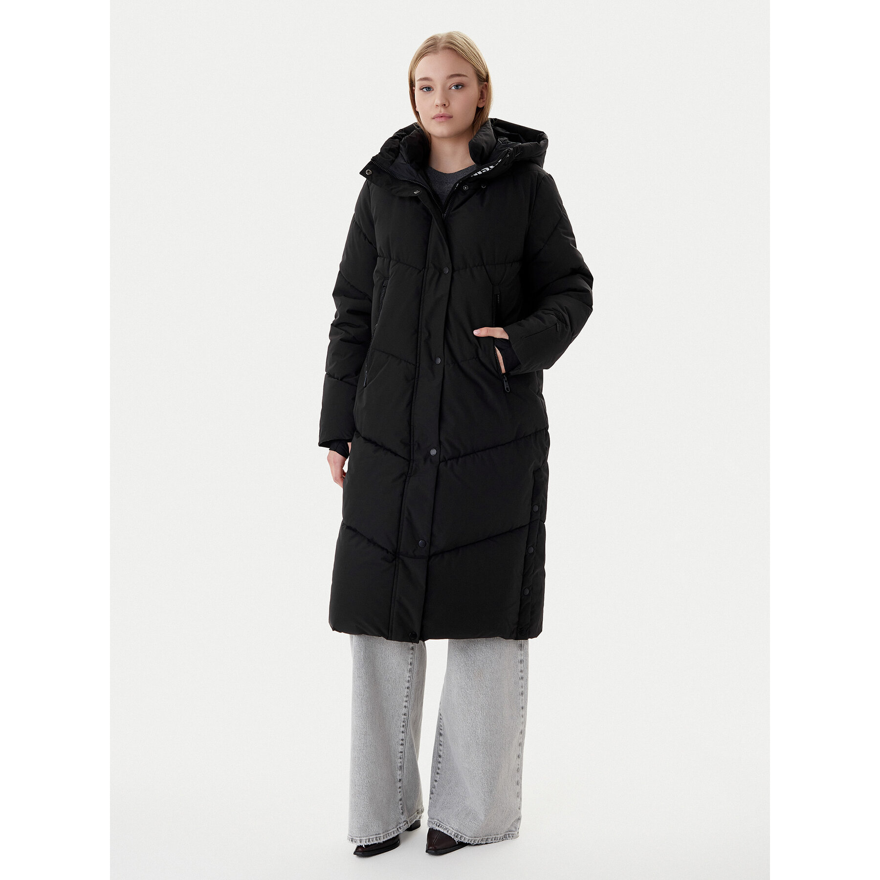 ONLY Kurtka zimowa Harper 15352036 Czarny Regular Fit