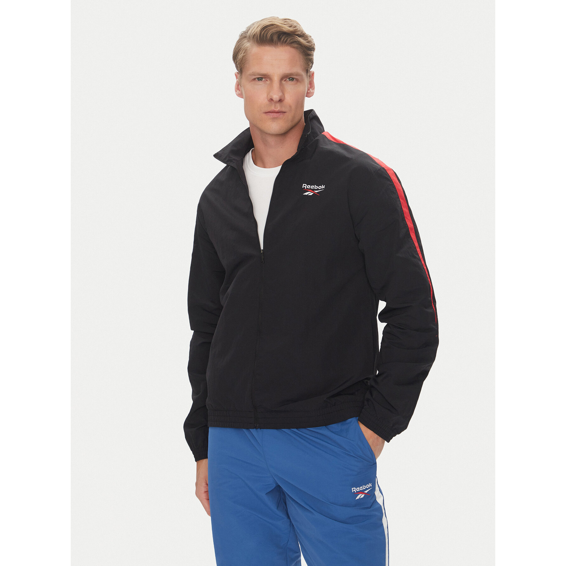 Reebok Kurtka przejściowa 100215495 Czarny Regular Fit