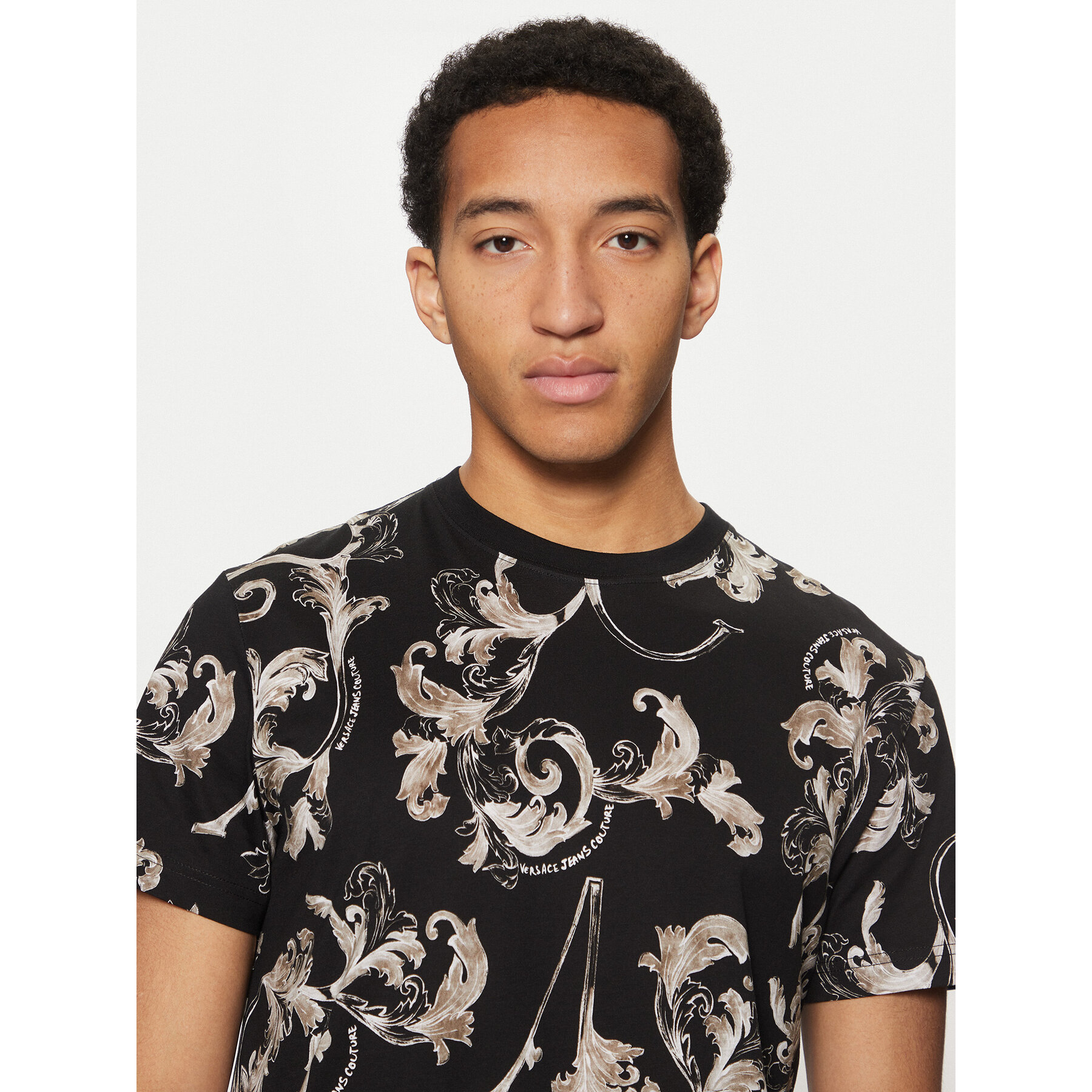Versace Jeans Couture T-Shirt 78GAH6S0 Czarny Slim Fit