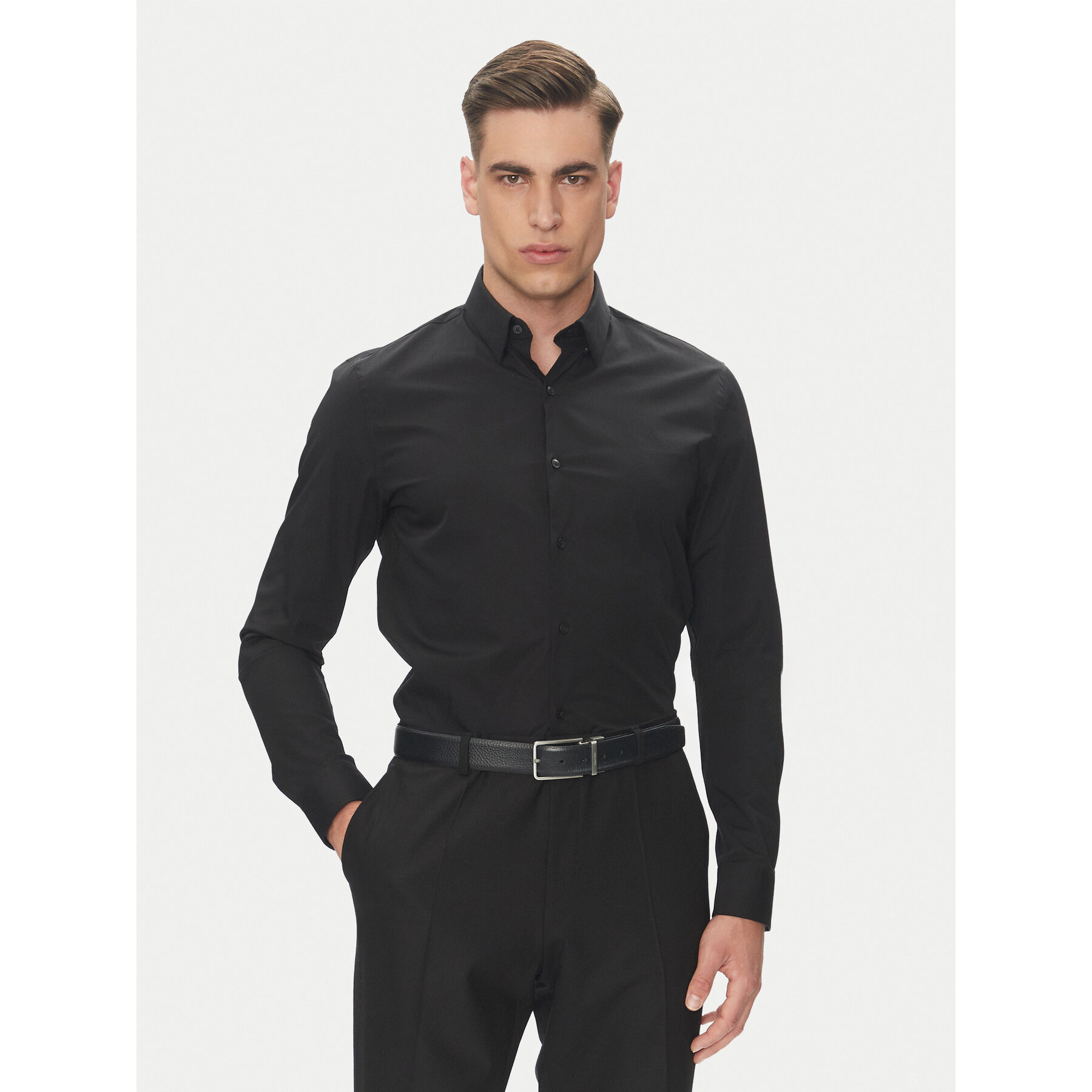 Calvin Klein Koszula Essential LV019EU030 Czarny Slim Fit