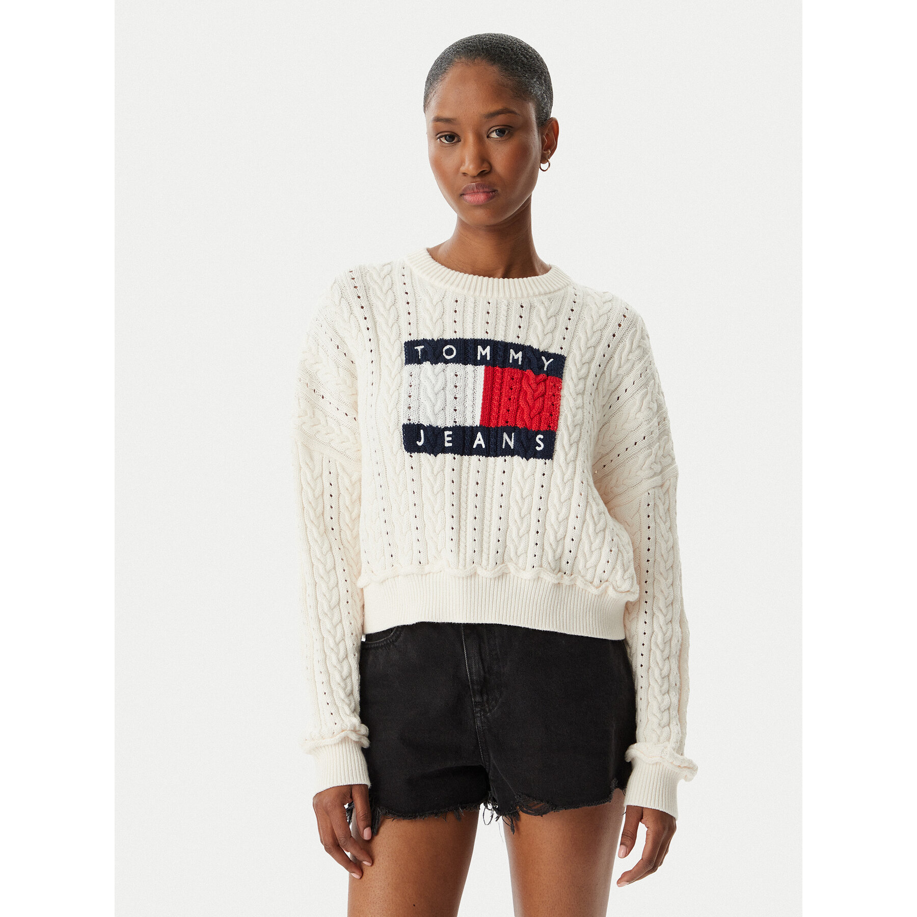 Tommy Jeans Sweter Intarsia Flag Badge DW0DW22317 Kremowy Regular Fit
