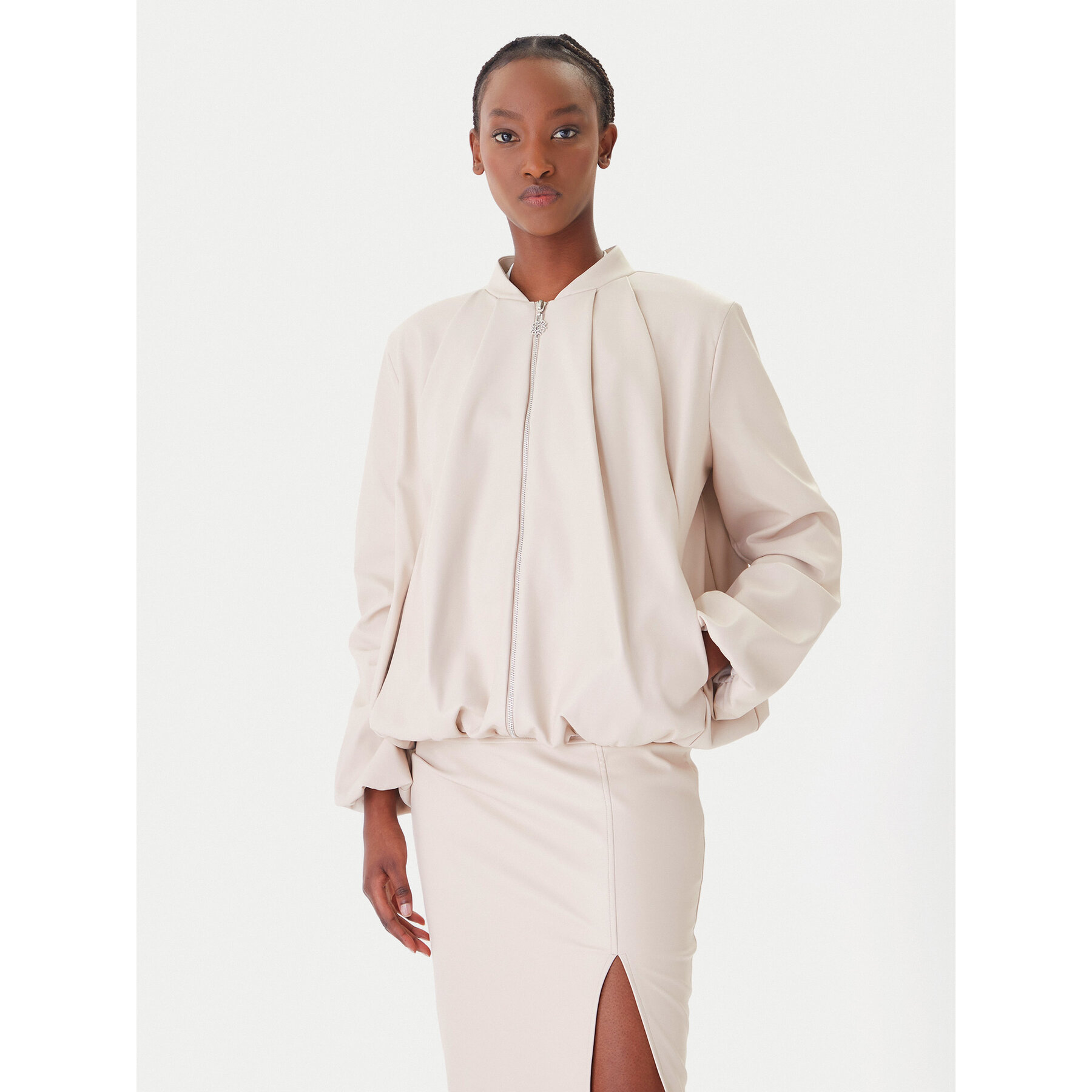 Rinascimento Kurtka z imitacji skóry CFC0127530003 Beżowy Relaxed Fit