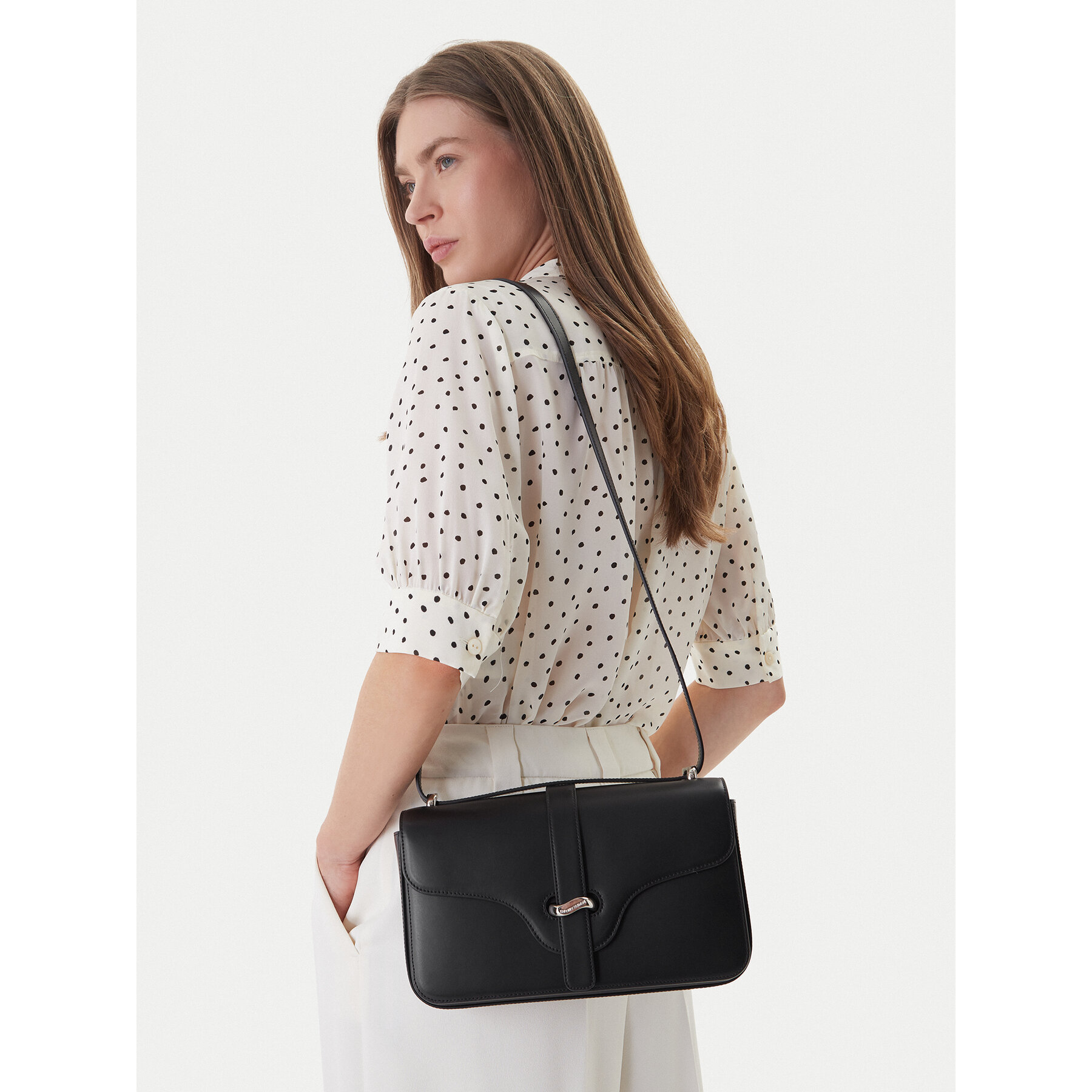 Emporio Armani Torebka EW004418 AF25356 UC001 Czarny