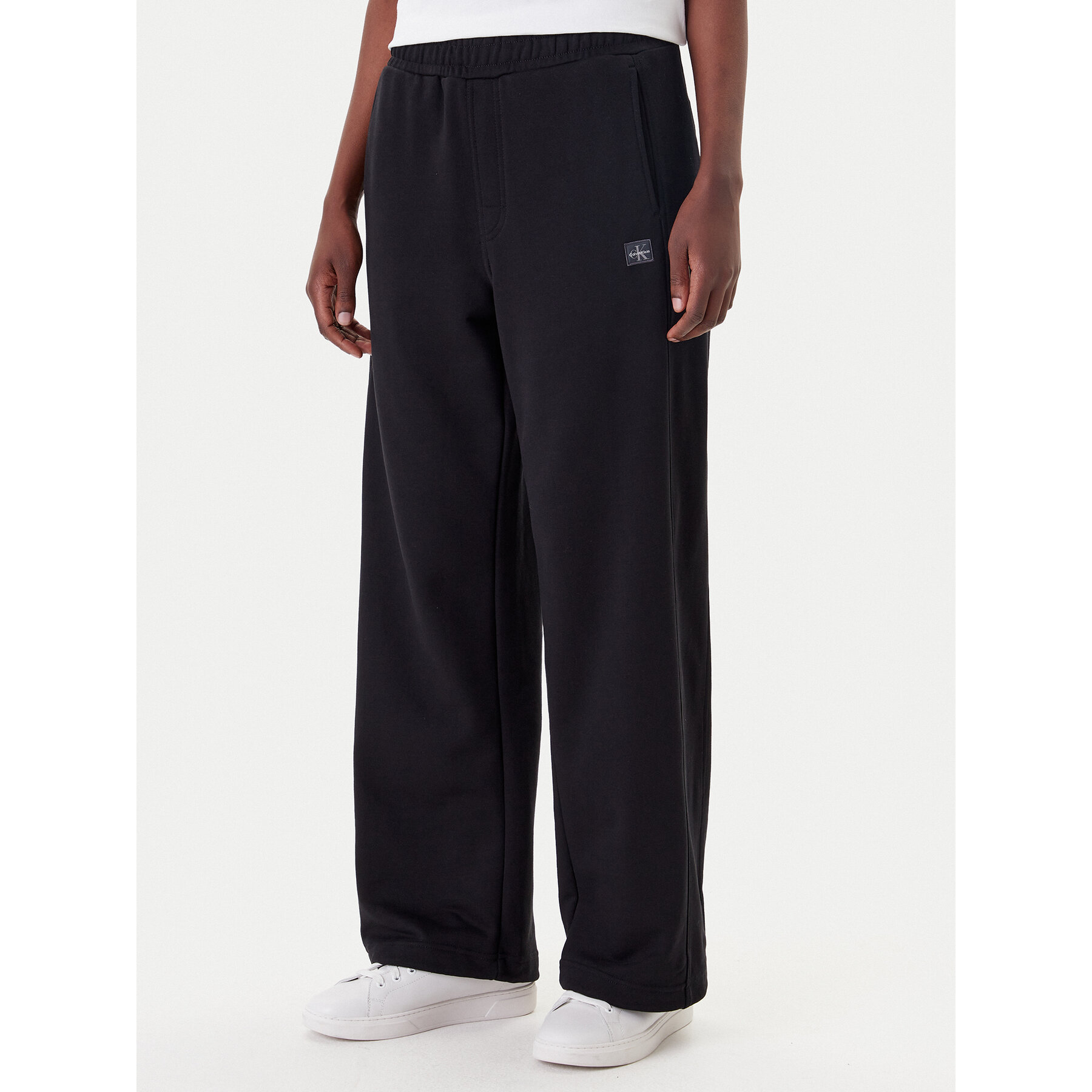 Calvin Klein Jeans Spodnie dresowe LV047C249G Czarny Regular Fit