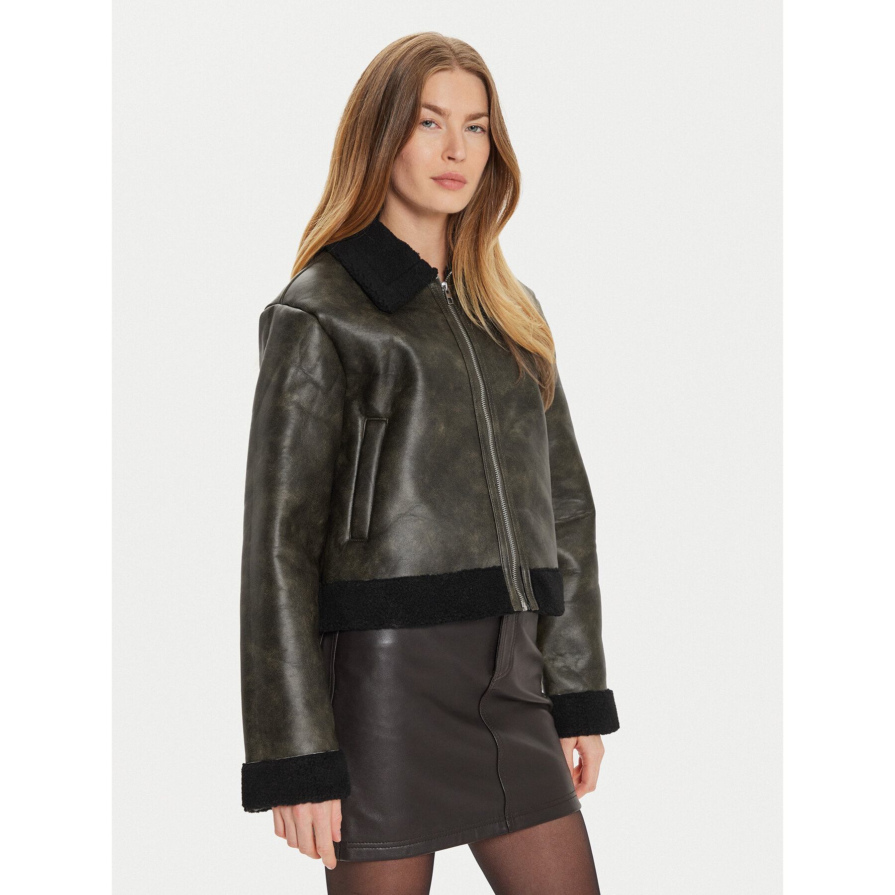 Pieces Kurtka z imitacji skóry Pippi 17154704 Brązowy Regular Fit