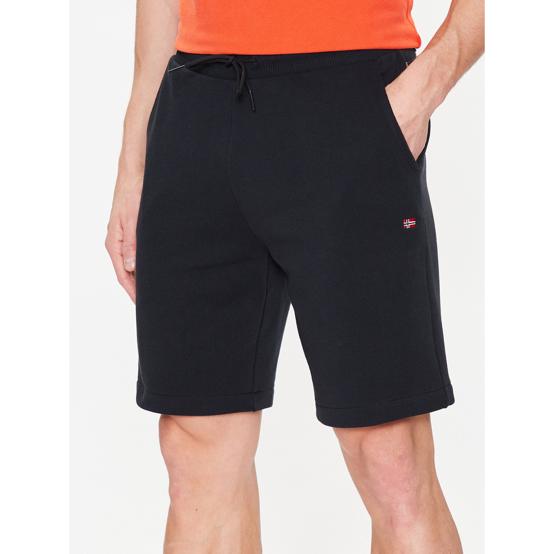 Napapijri Szorty sportowe Nalis NP0A4H88 Czarny Regular Fit