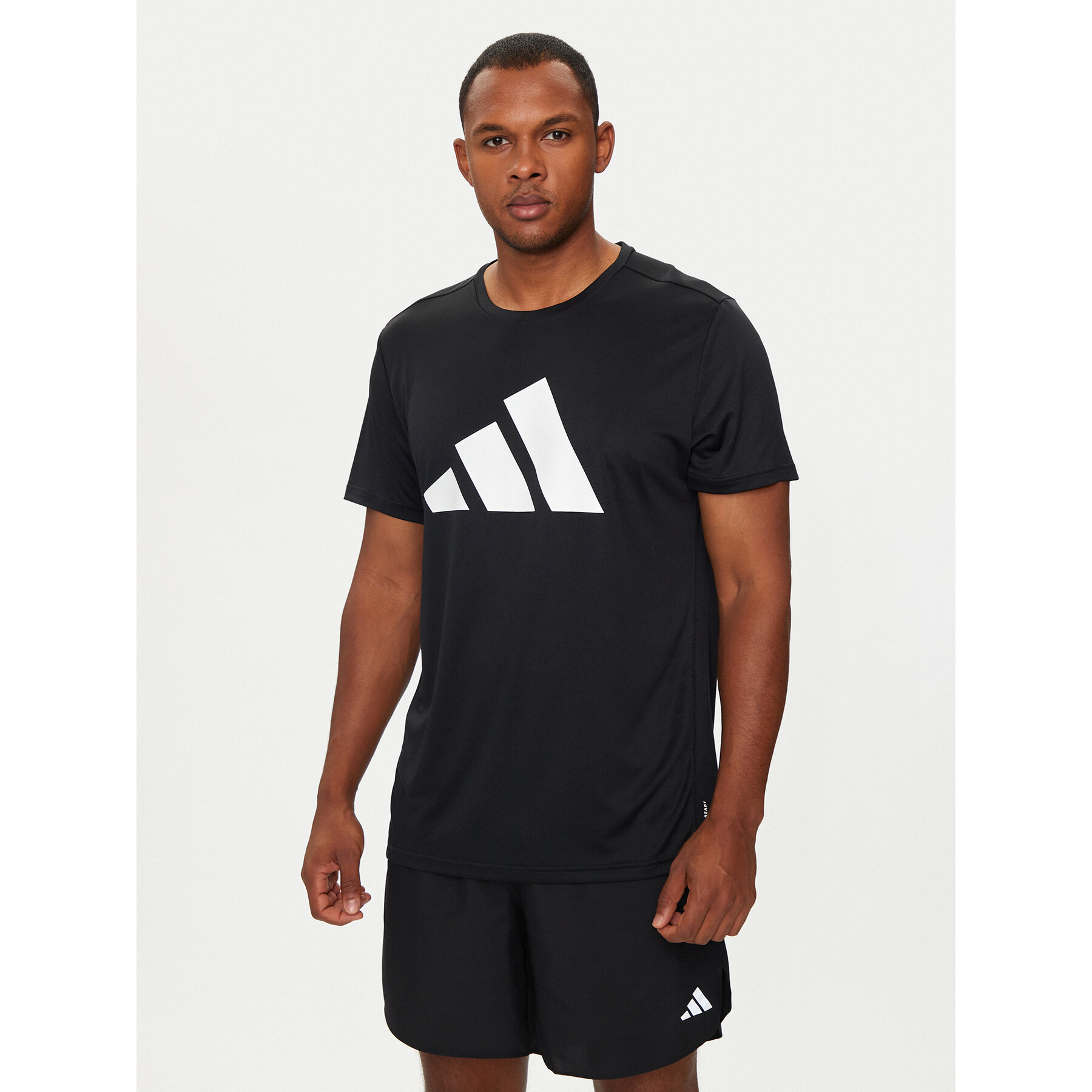 adidas Koszulka techniczna Run It IL7235 Czarny Regular Fit