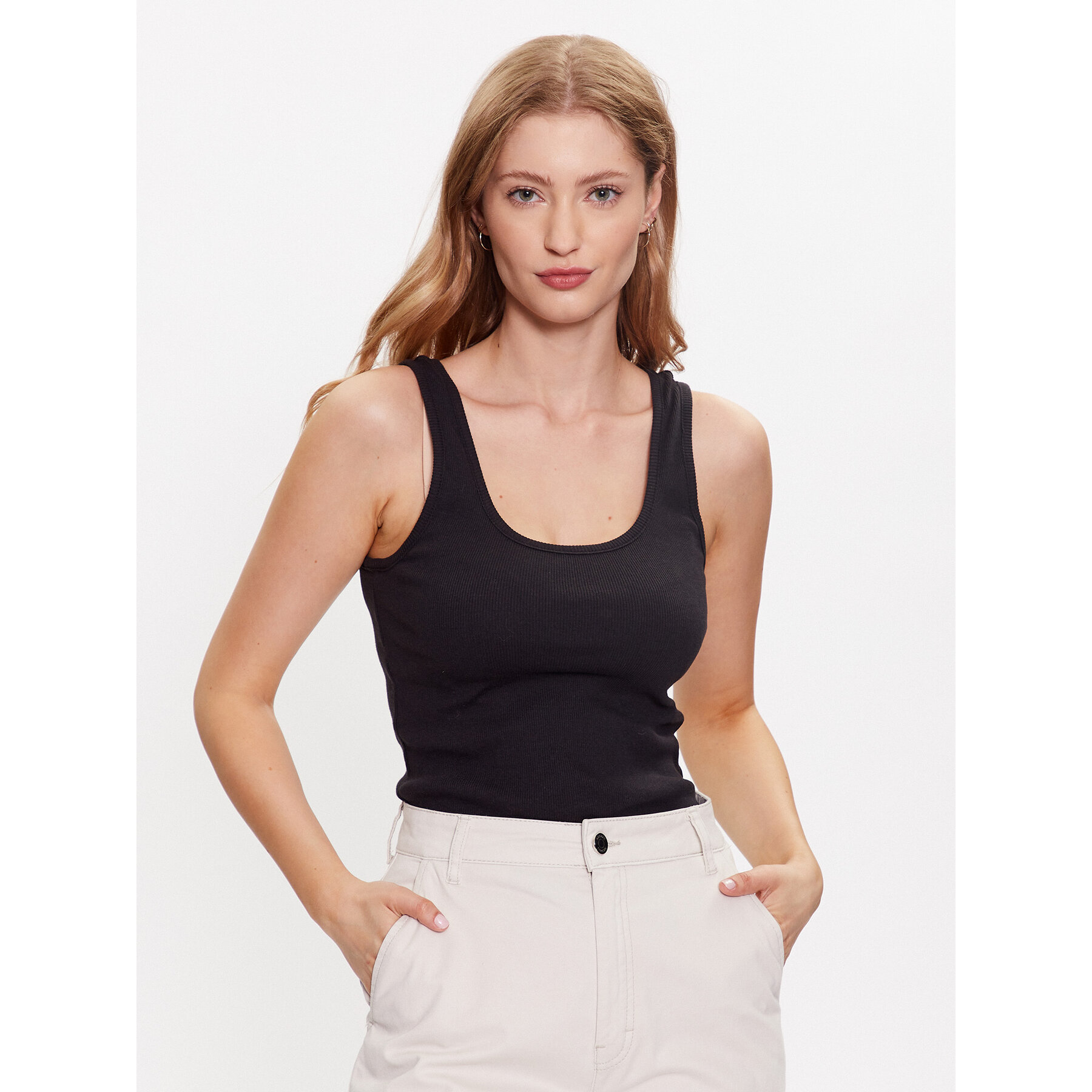 Levi's® Top Essential A5906-0000 Czarny Regular Fit