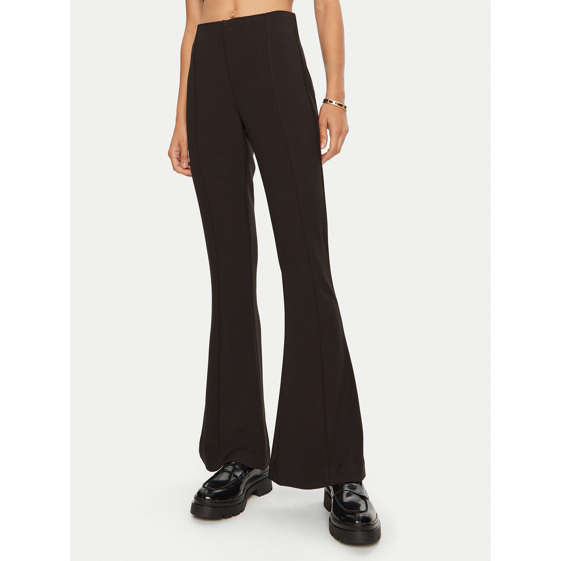 Gina Tricot Spodnie materiałowe Slim Bootcut Trousers 22856 Czarny Bootcut Fit