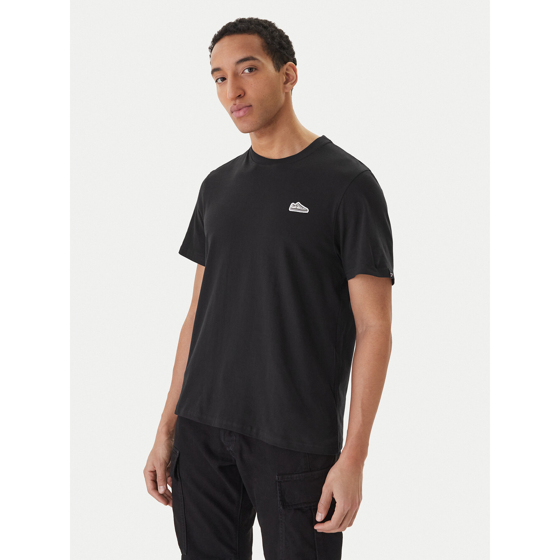 Reebok T-Shirt Finn RK25570CCM Czarny Regular Fit