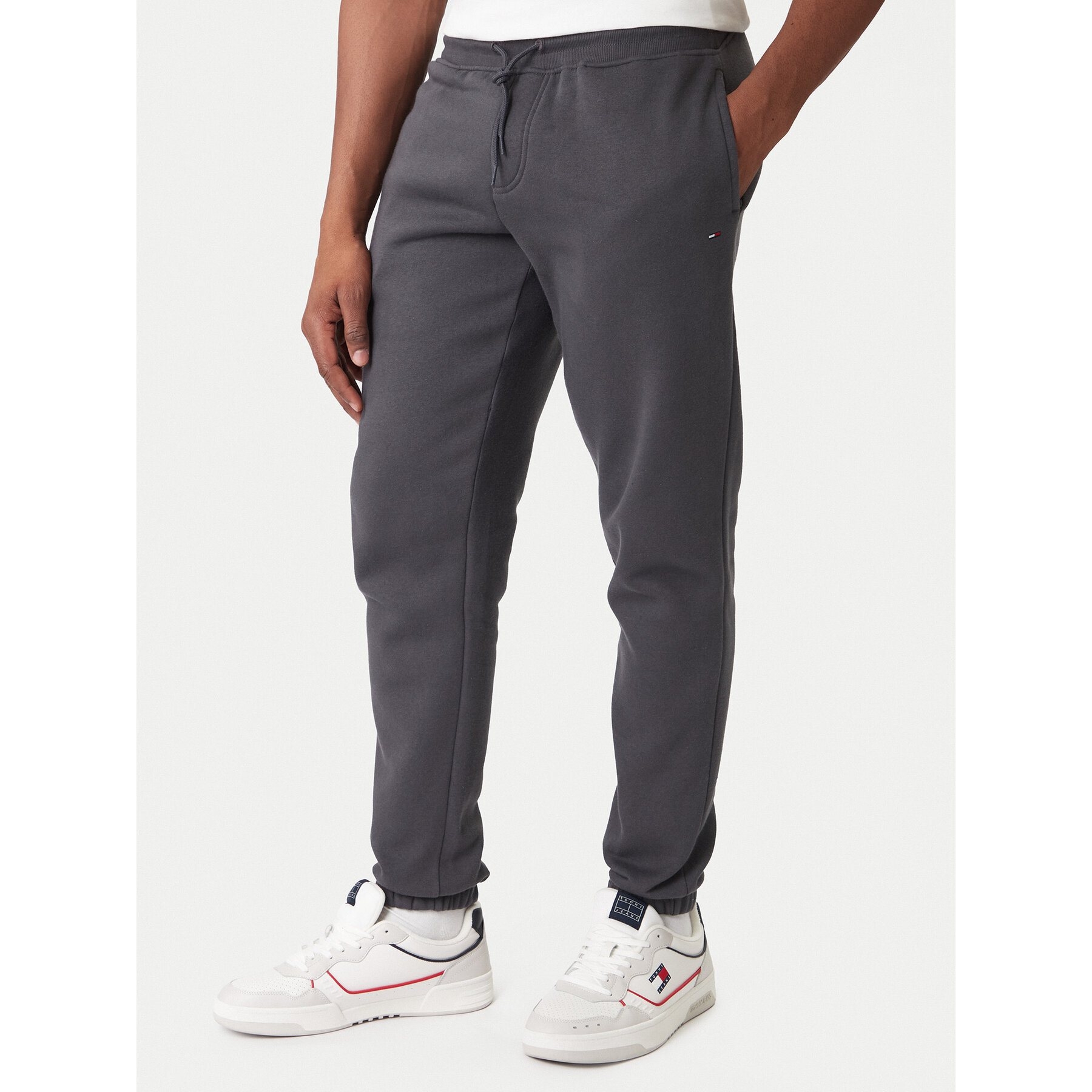 Tommy Jeans Spodnie dresowe DM0DM20473 Szary Regular Fit
