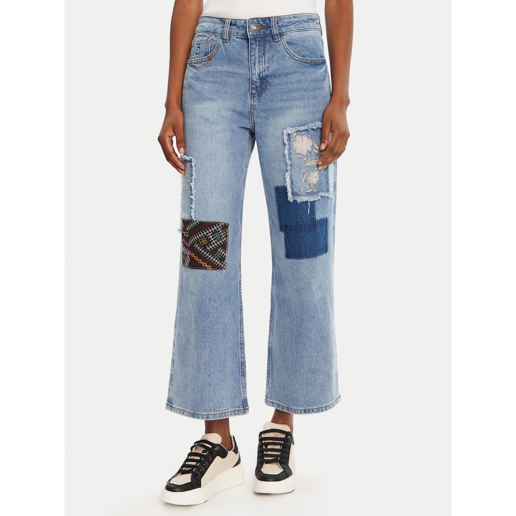 Desigual Jeansy Patches 25WWDD20 Niebieski Wide Leg