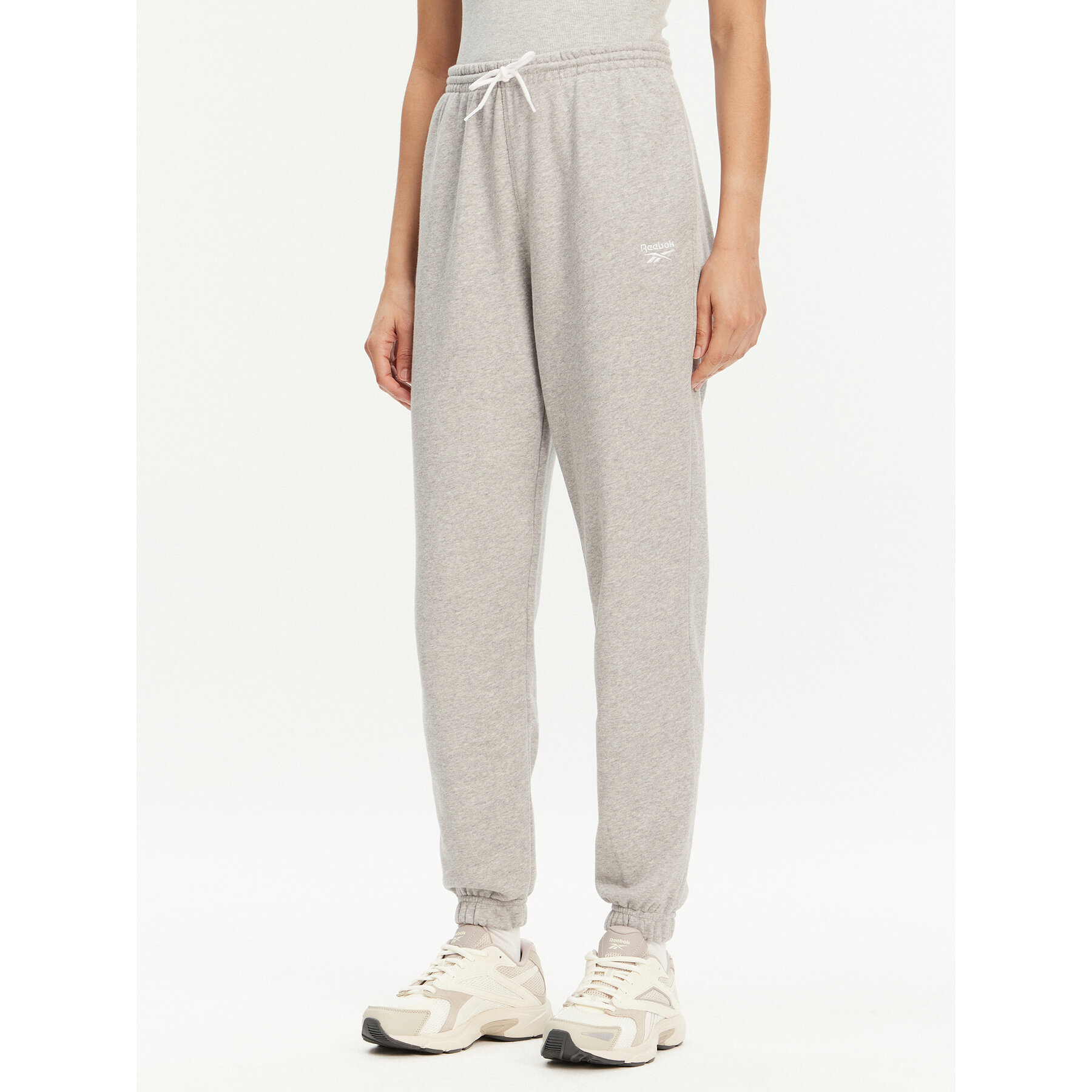 Reebok Spodnie dresowe 100071694 Szary Regular Fit