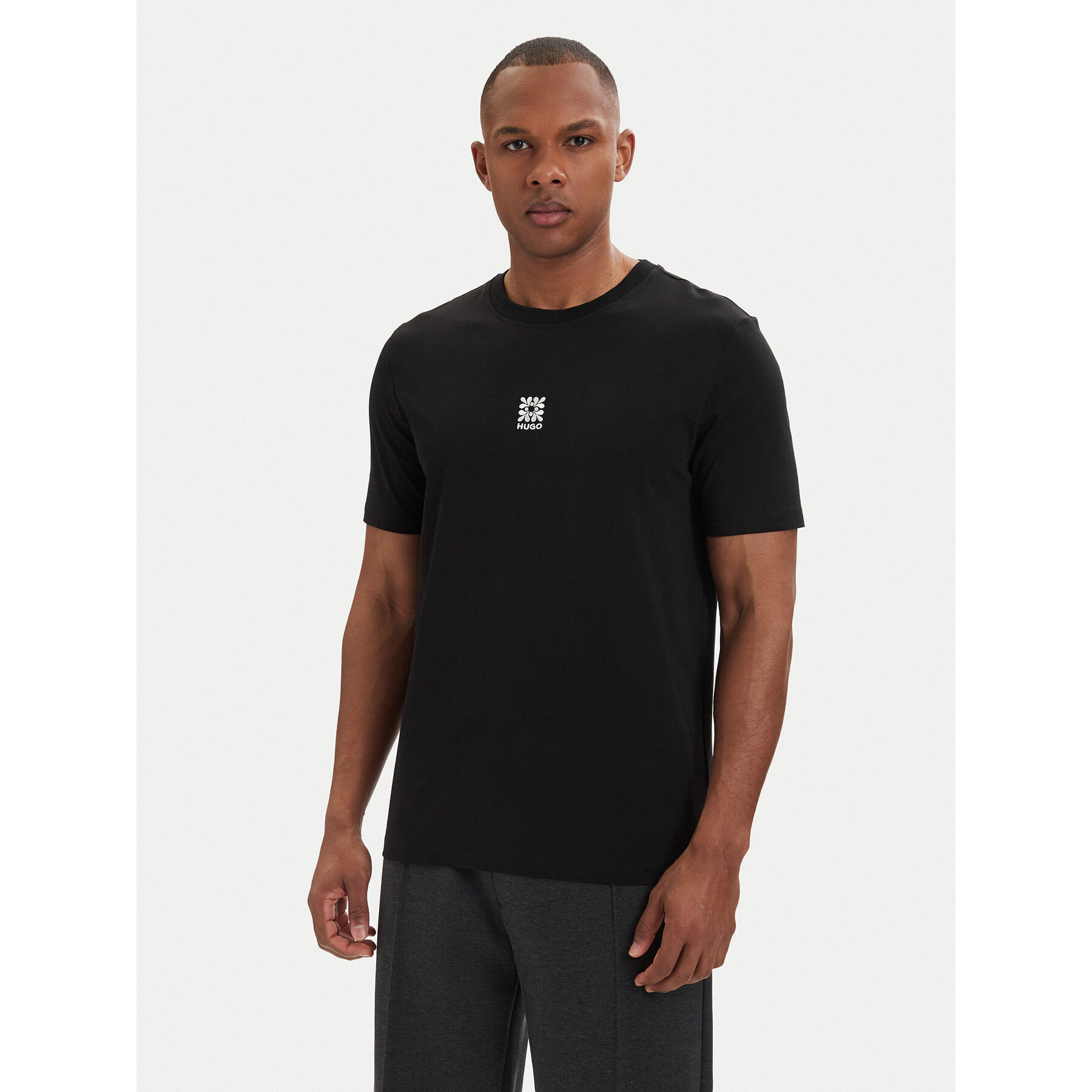 HUGO T-Shirt Darusi 50561126 Czarny Regular Fit