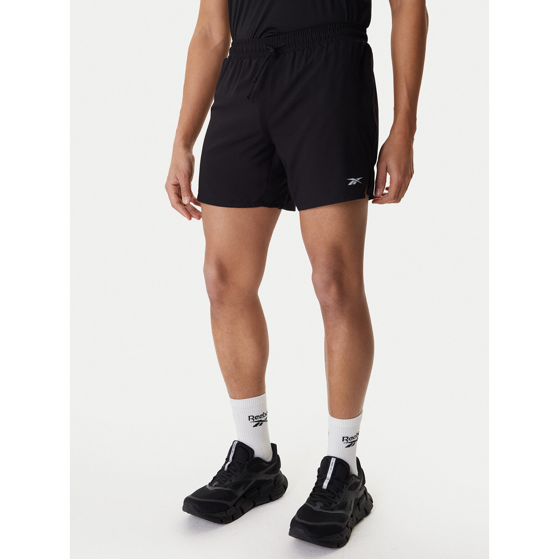 Reebok Szorty sportowe RK25603CCM Czarny Regular Fit