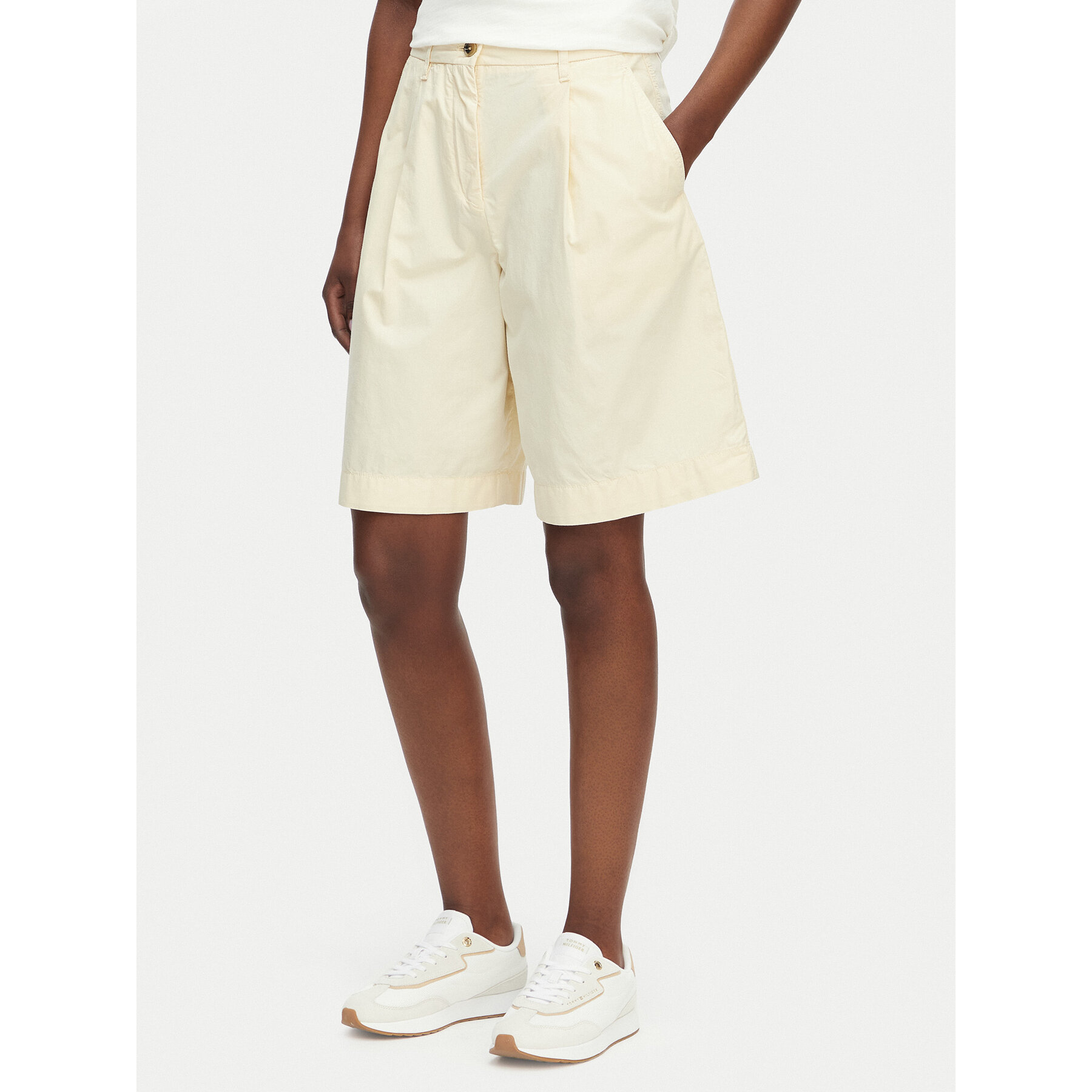 Tommy Hilfiger Bermudy WW0WW49595 Beżowy jasny Relaxed Fit