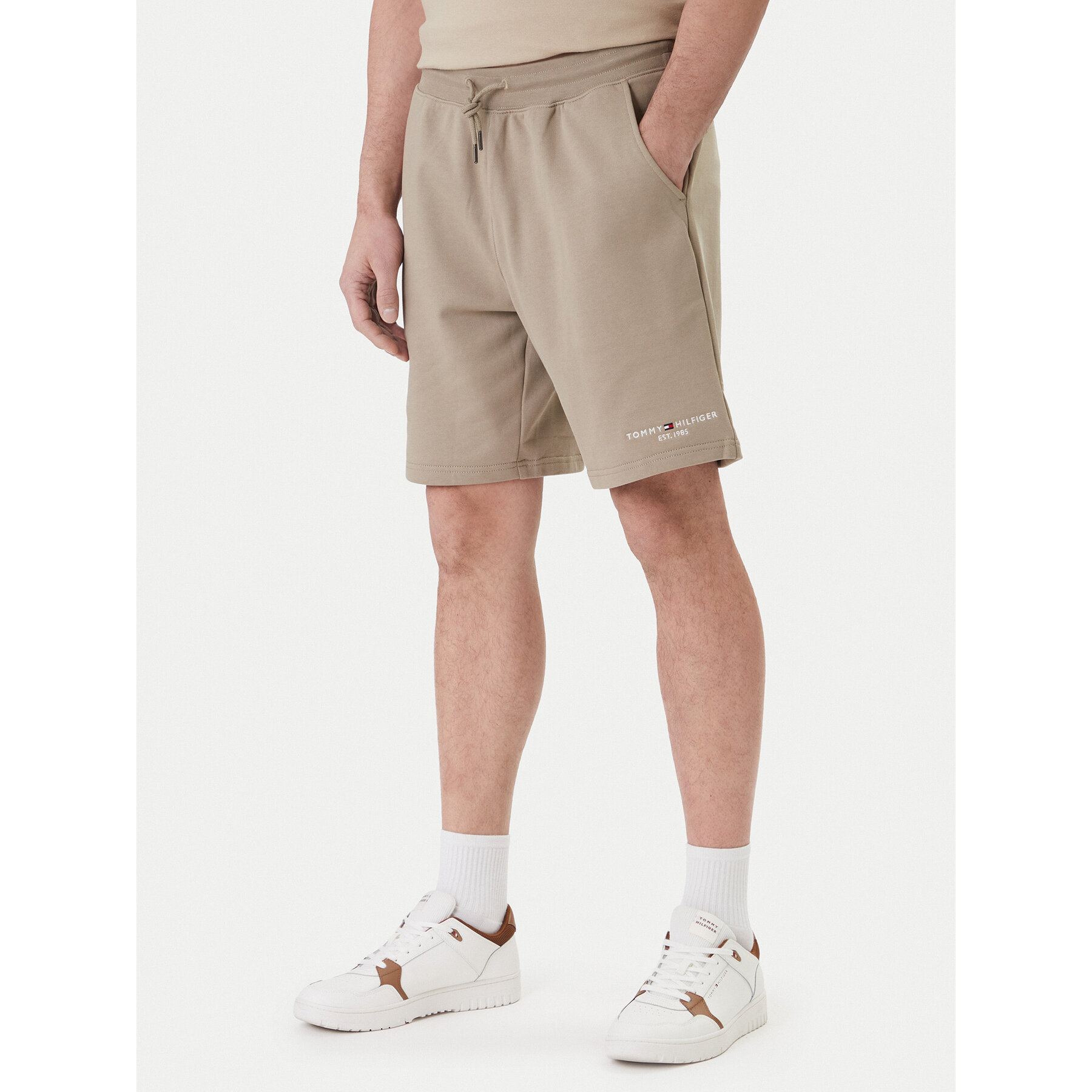 Tommy Hilfiger Szorty sportowe Logo MW0MW43068 Beżowy Regular Fit