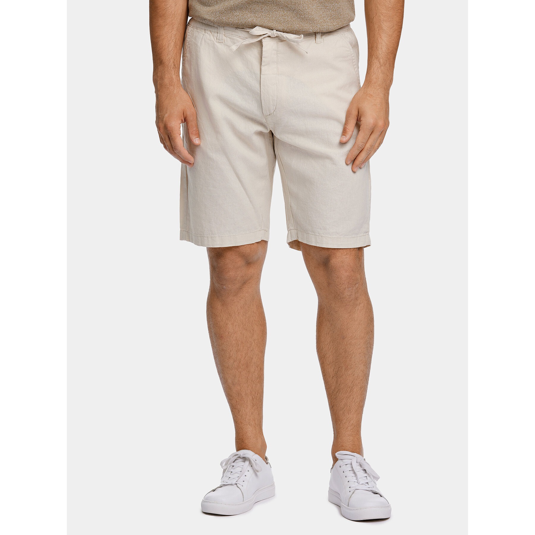 Lindbergh Szorty materiałowe 30-508003 Beżowy Relaxed Fit
