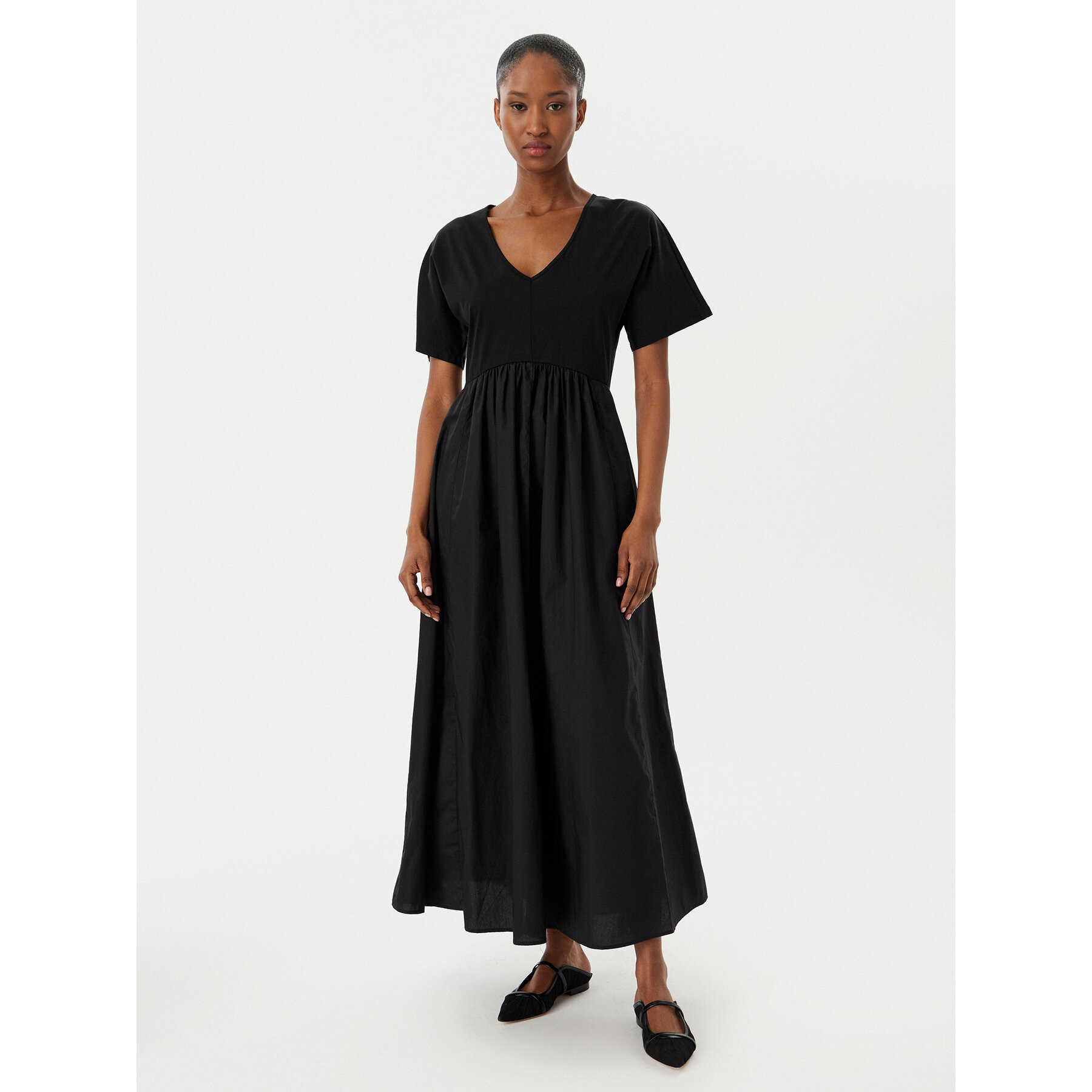 Weekend Max Mara Sukienka codzienna Brozno 2515621082 Czarny Relaxed Fit