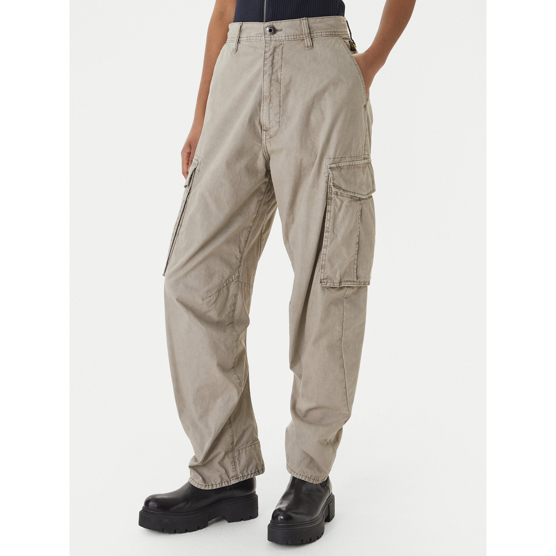 G-Star Raw Spodnie materiałowe D28756-D388 Beżowy Boyfriend Fit