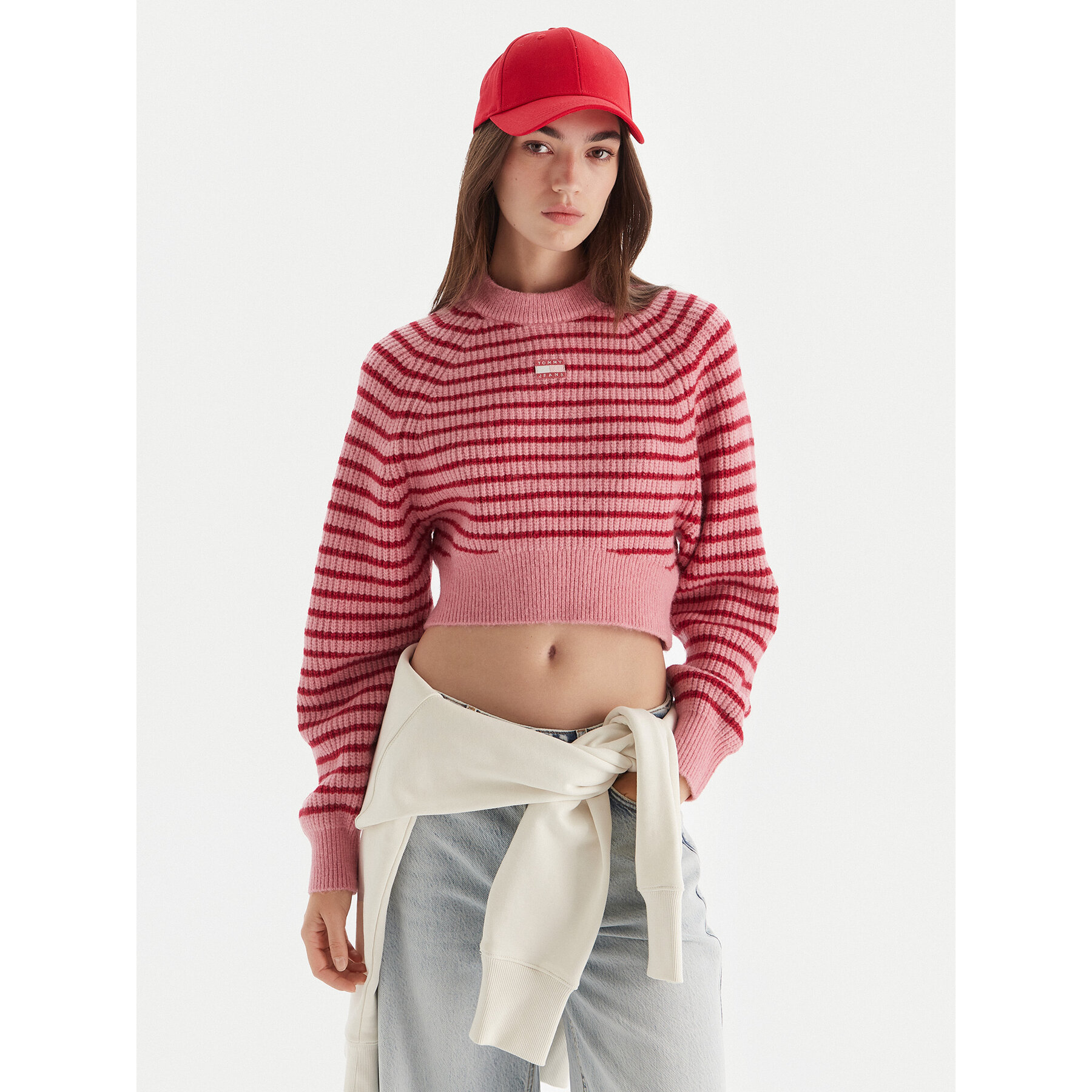 Tommy Jeans Sweter Badge DW0DW21677 Różowy Regular Fit