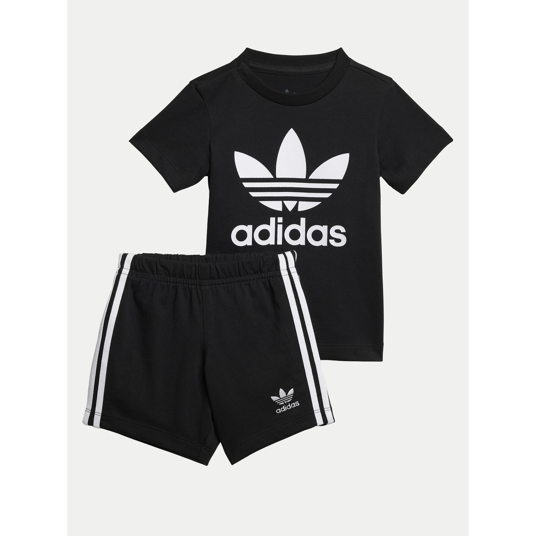 adidas Komplet t-shirt i spodenki JC6583 Czarny Regular Fit