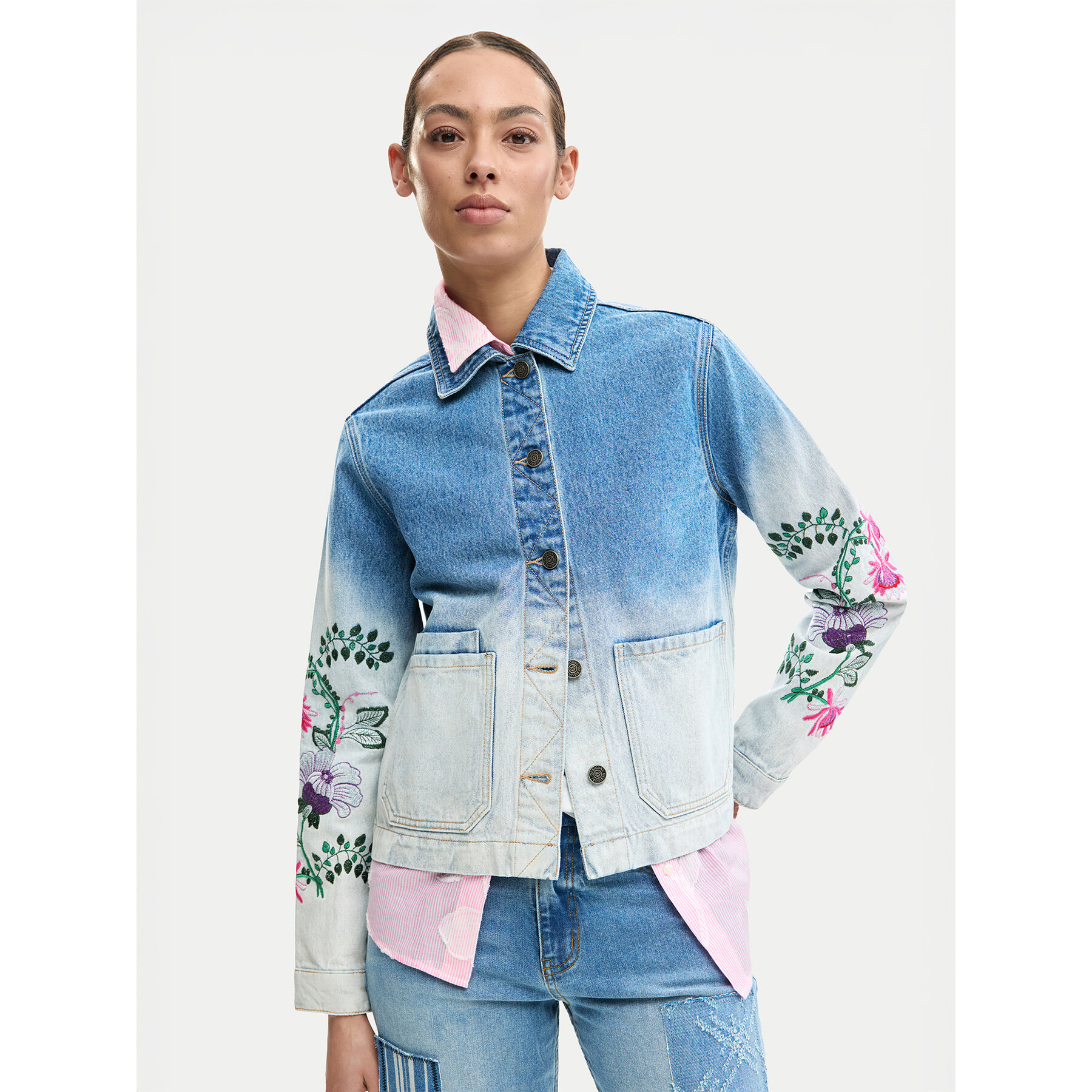 Desigual Kurtka jeansowa Dakota 26SWED16 Błękitny Regular Fit