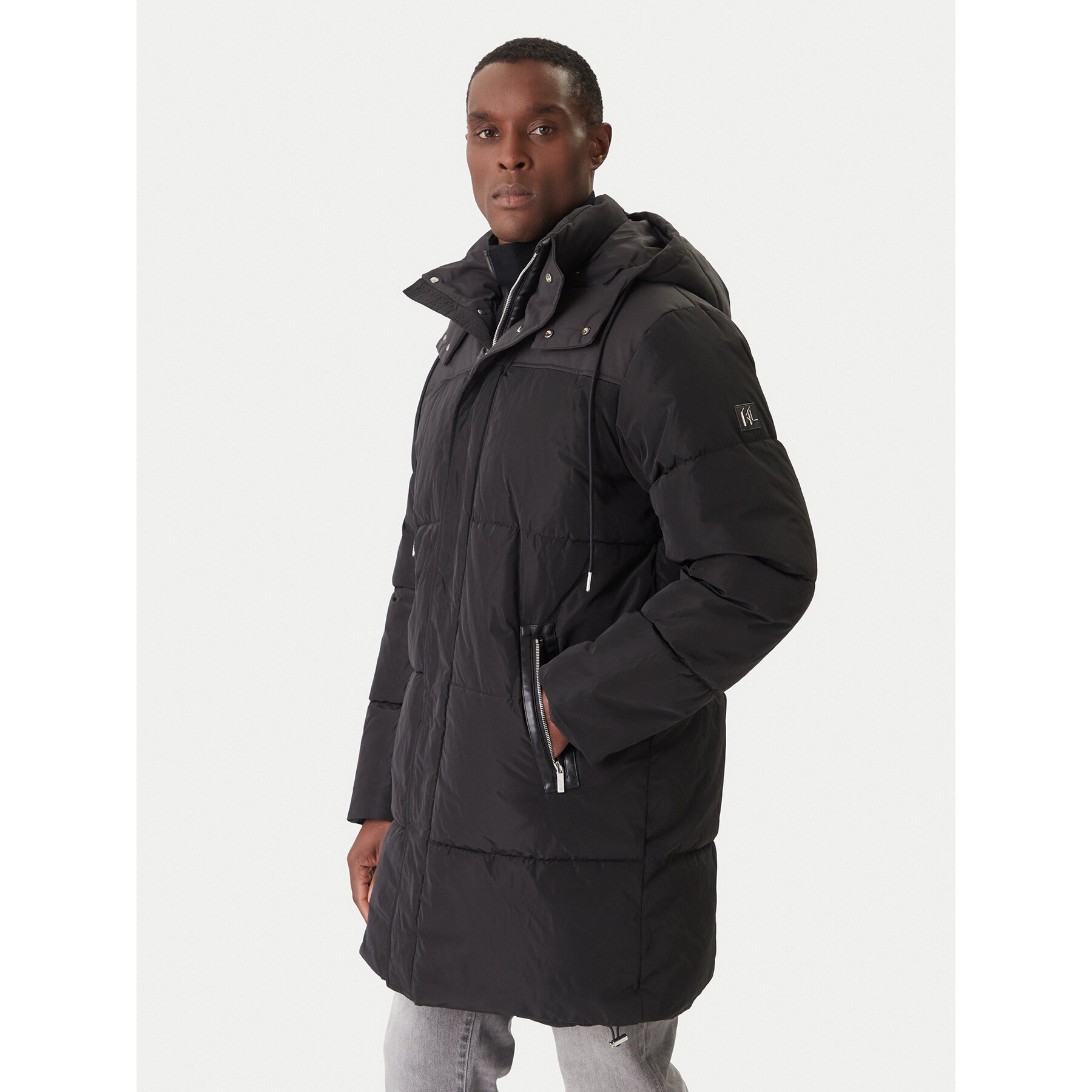 KARL LAGERFELD Kurtka zimowa 455001 554501 Czarny Regular Fit