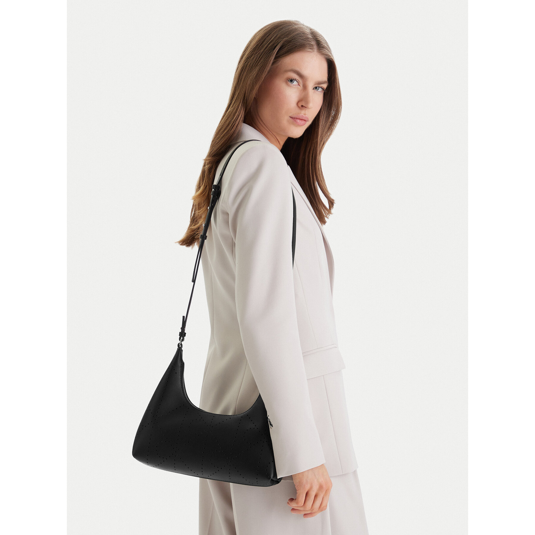 Calvin Klein Torebka Emblem Aop Perfor Lthr Bag LV04F3367G Czarny