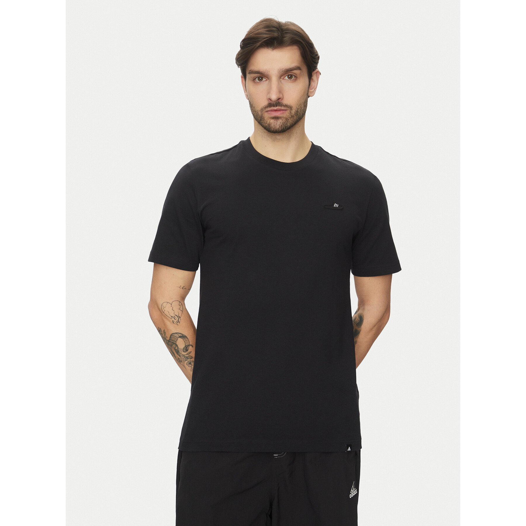 adidas T-Shirt Lounge Slide Graphic JJ4003 Czarny Regular Fit