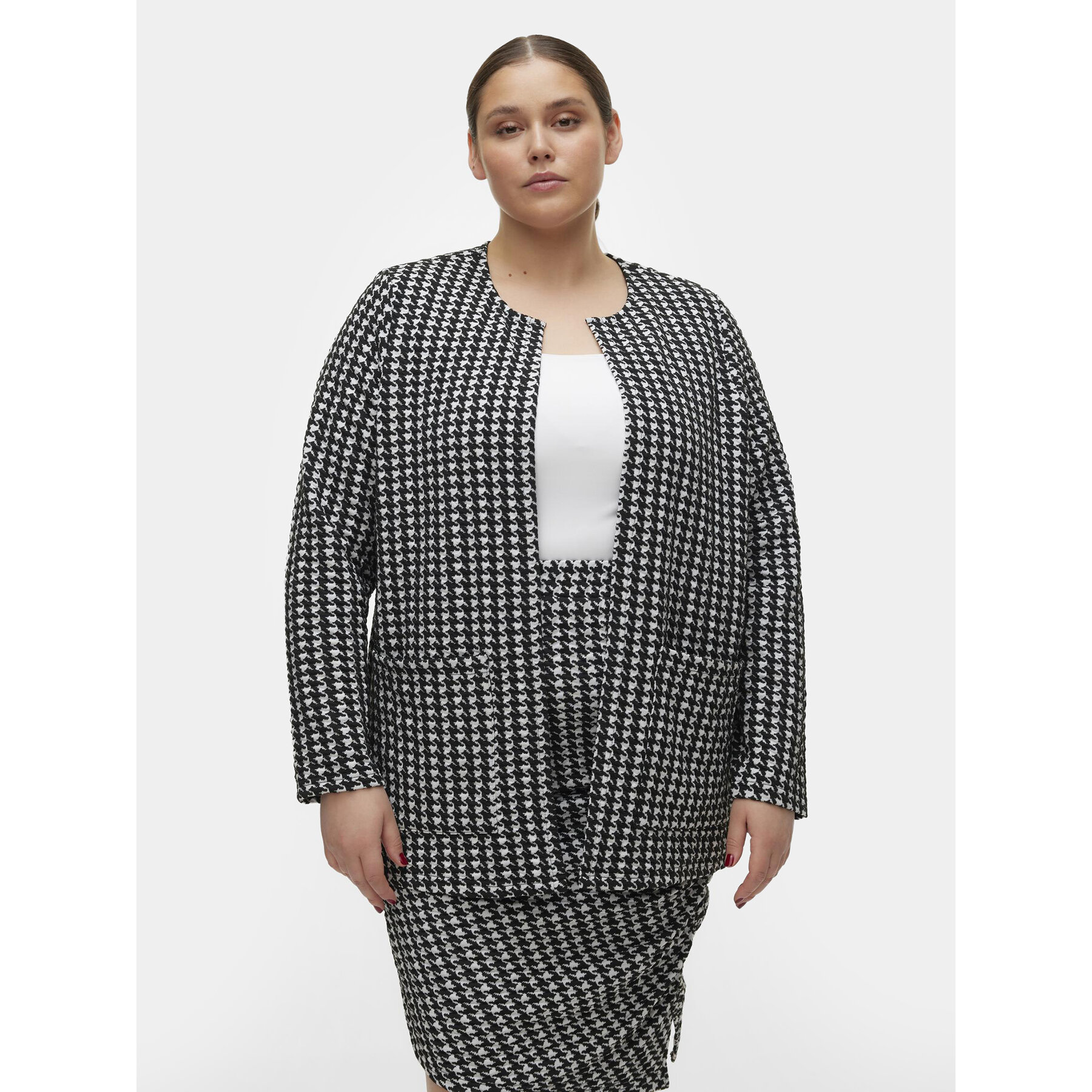Vero Moda Curve Marynarka Bena 10302003 Czarny Regular Fit