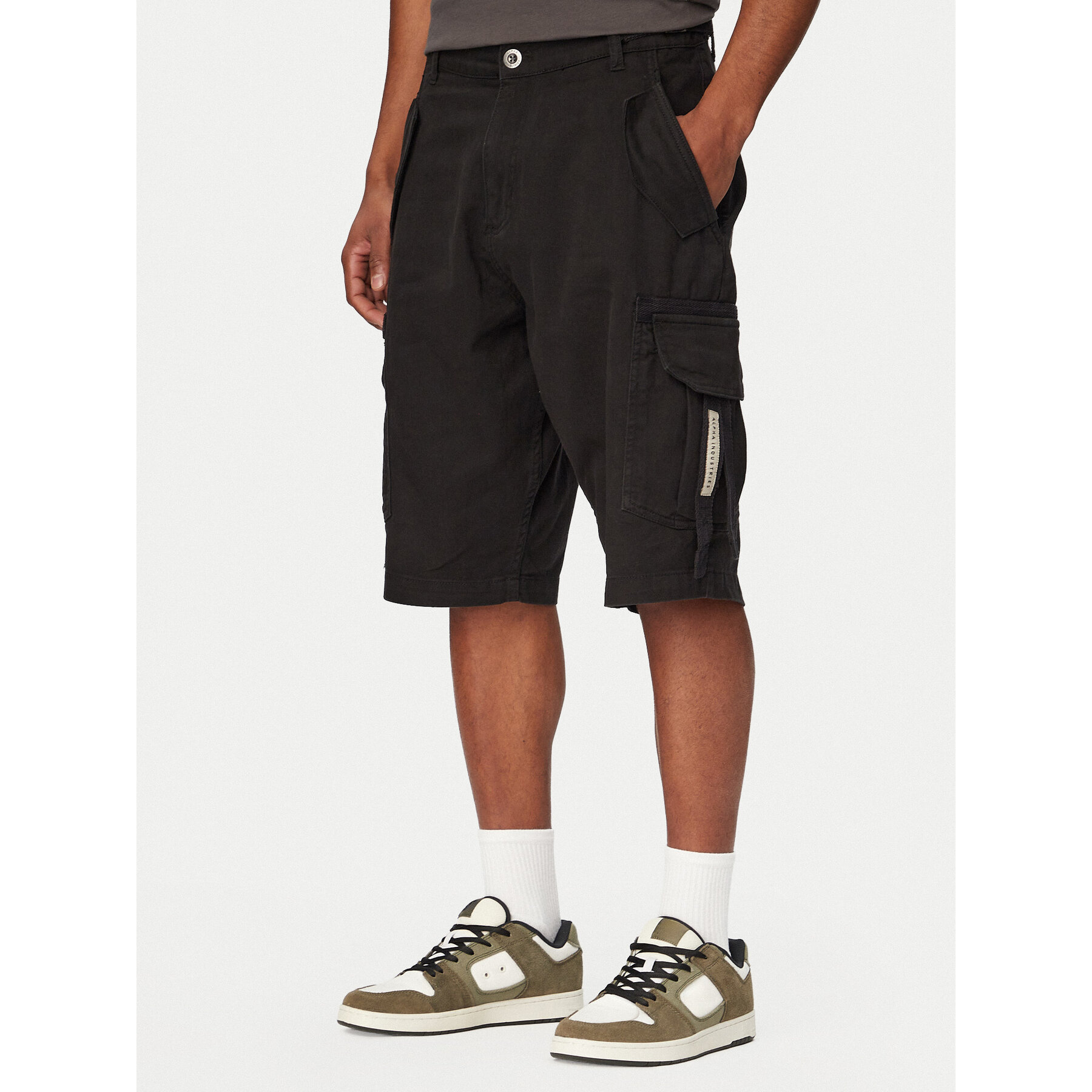 Alpha Industries Szorty materiałowe 266256 Czarny Regular Fit
