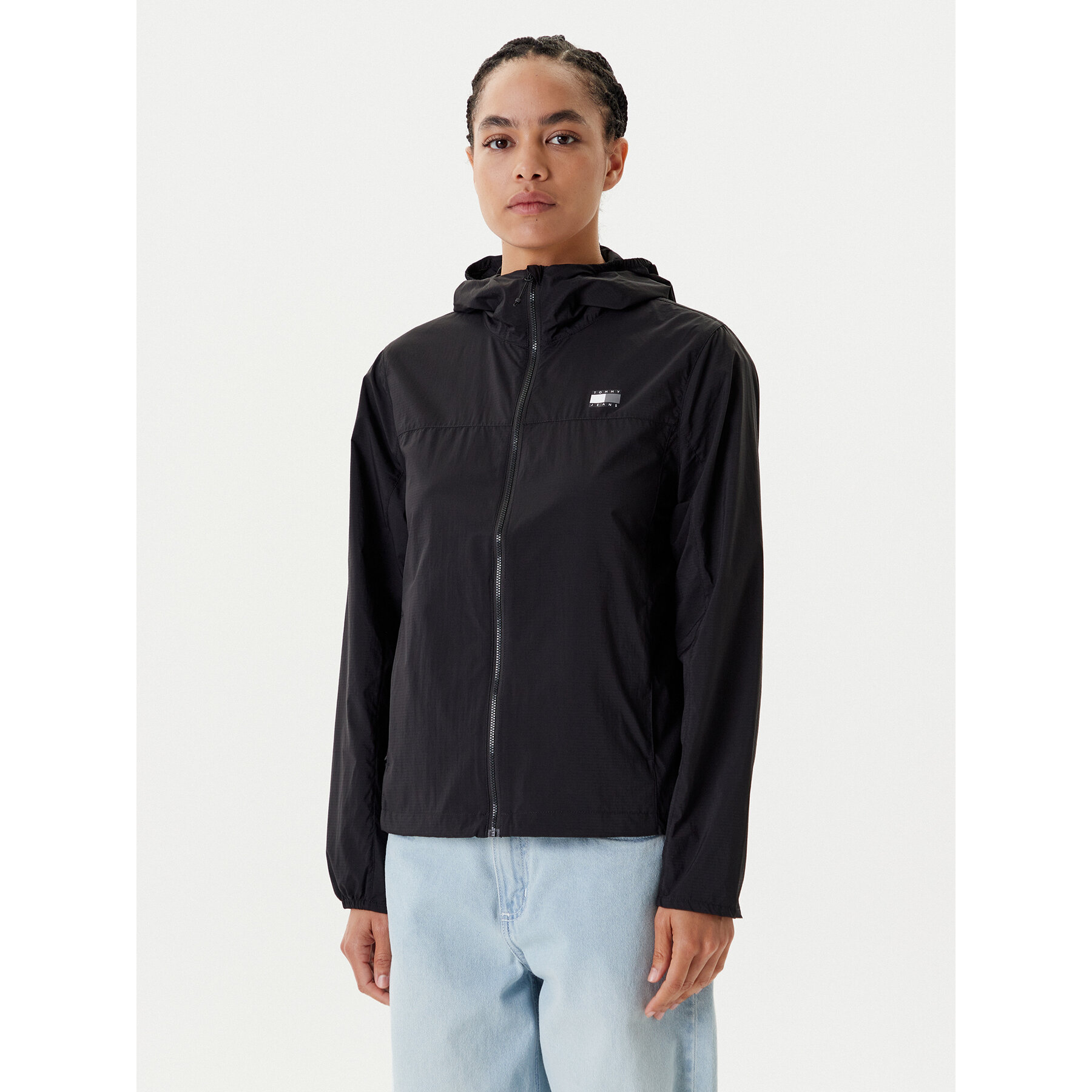 Tommy Jeans Wiatrówka DW0DW21188 Czarny Regular Fit