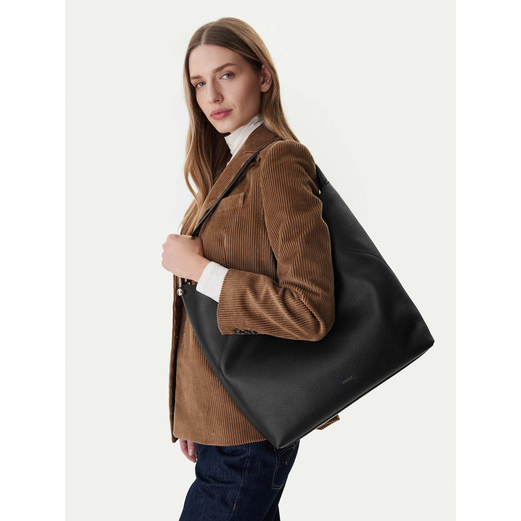 Furla Torebka Lara L WB01876 HSF000 IT O6000 Czarny