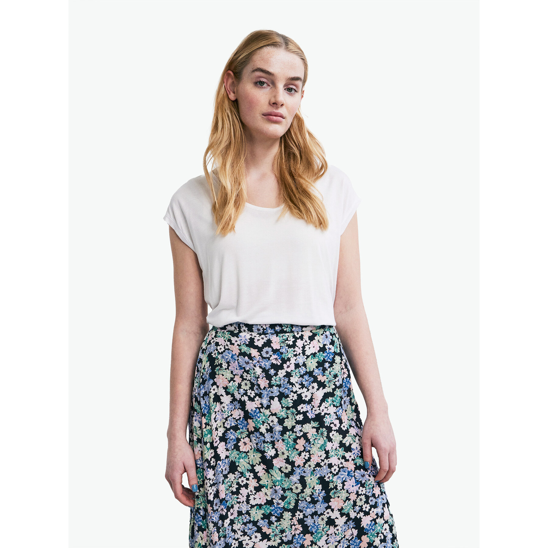 Pieces T-Shirt Billo 17078732 Biały Loose Fit
