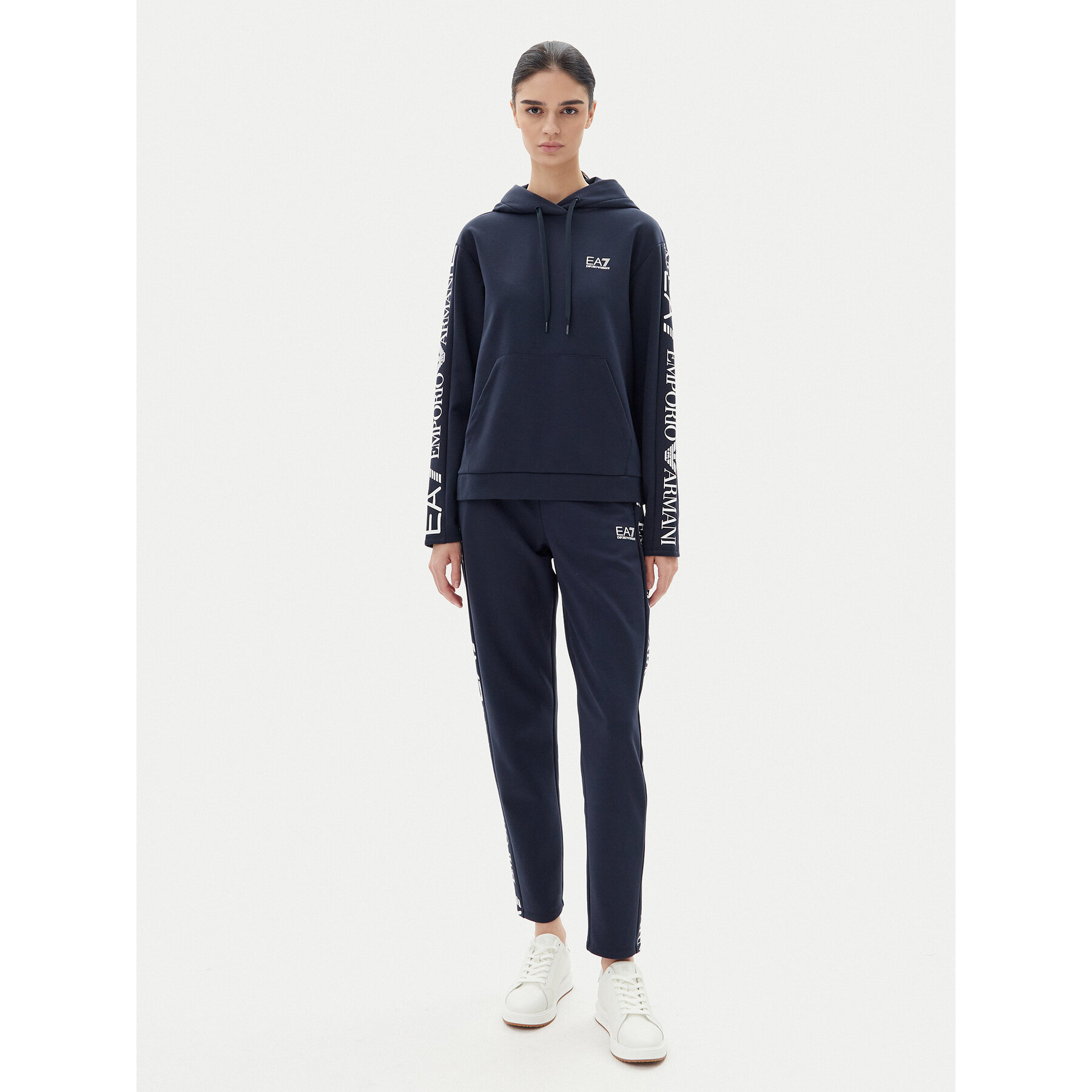 EA7 Emporio Armani Dres 7W000116 AF10443 UB102 Granatowy Regular Fit