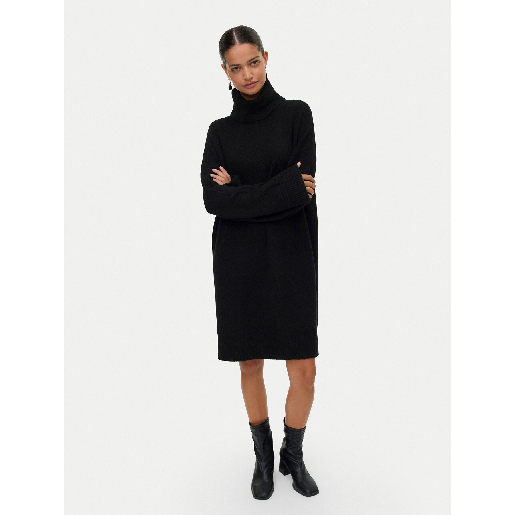 Vero Moda Sukienka dzianinowa Aquarius 10331900 Czarny Regular Fit