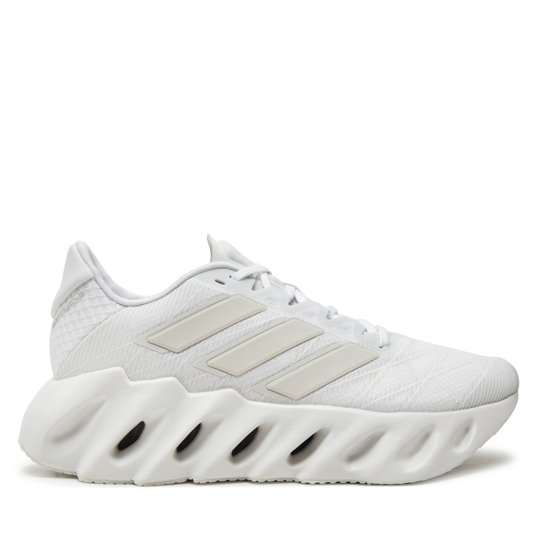 adidas Buty do biegania Switch Fwd 2 IF9186 Biały