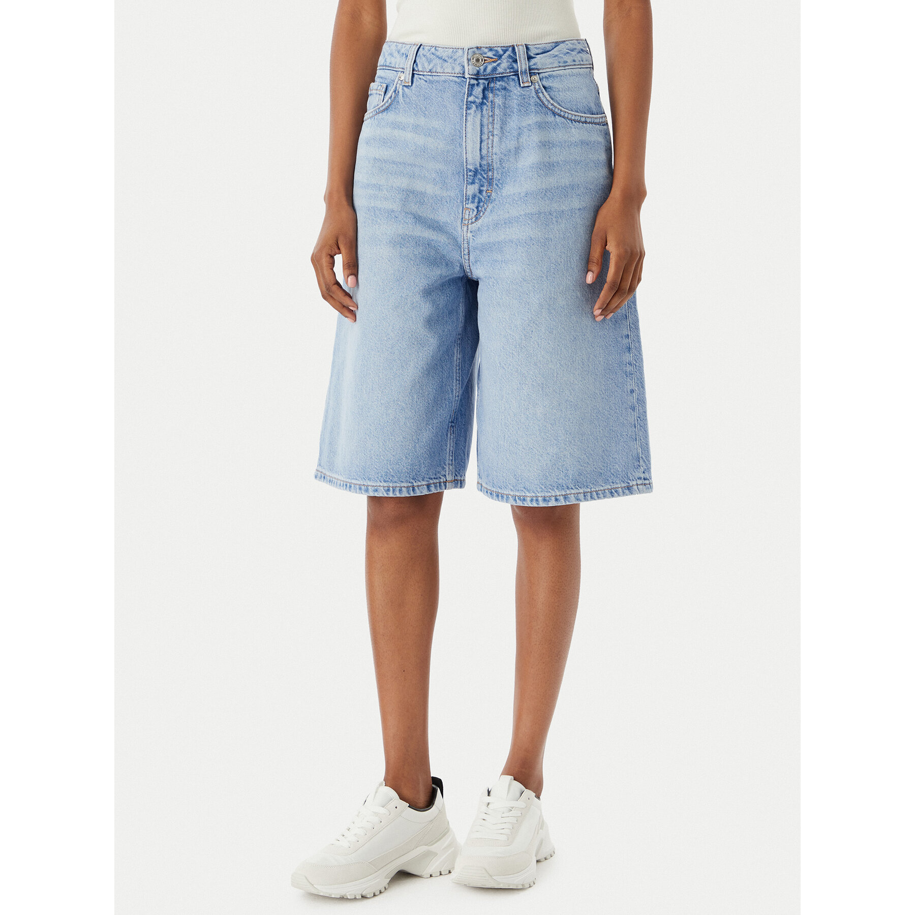 HUGO Bermudy Gelita 1 50557010 Niebieski jasny Relaxed Fit