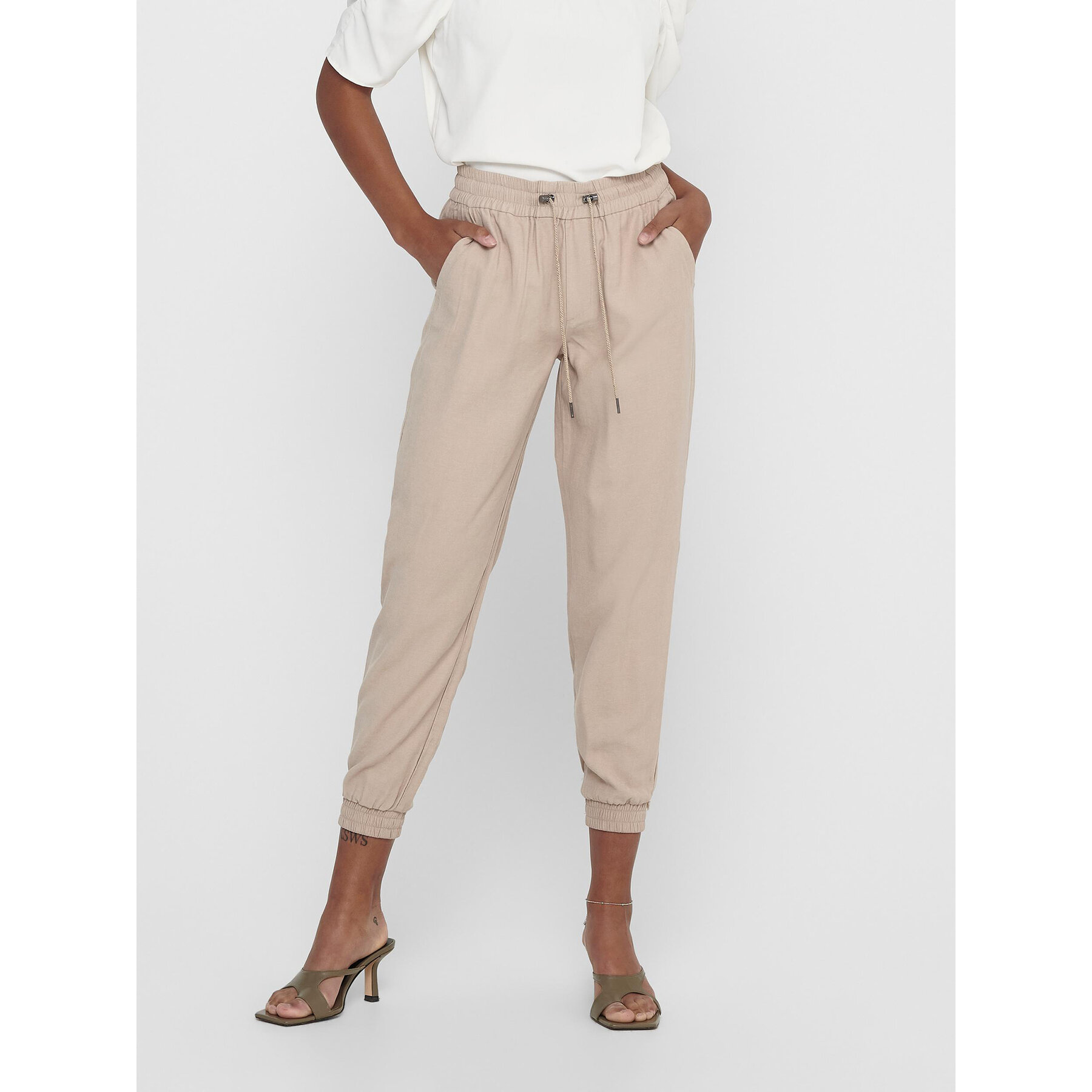 ONLY Spodnie dresowe 15203946 Beżowy Regular Fit