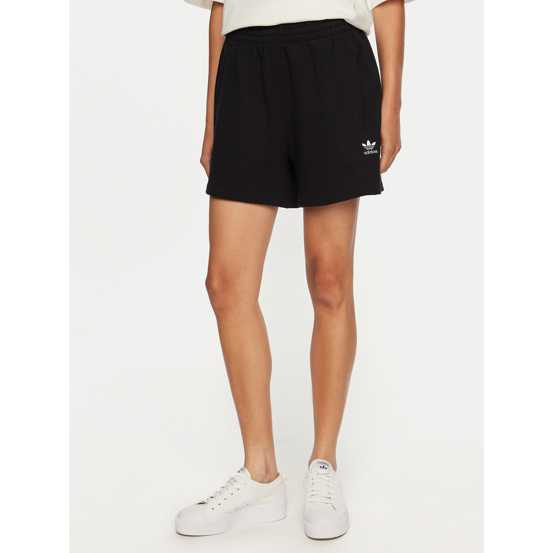 adidas Szorty sportowe Essentials French Terry IY7343 Czarny Loose Fit