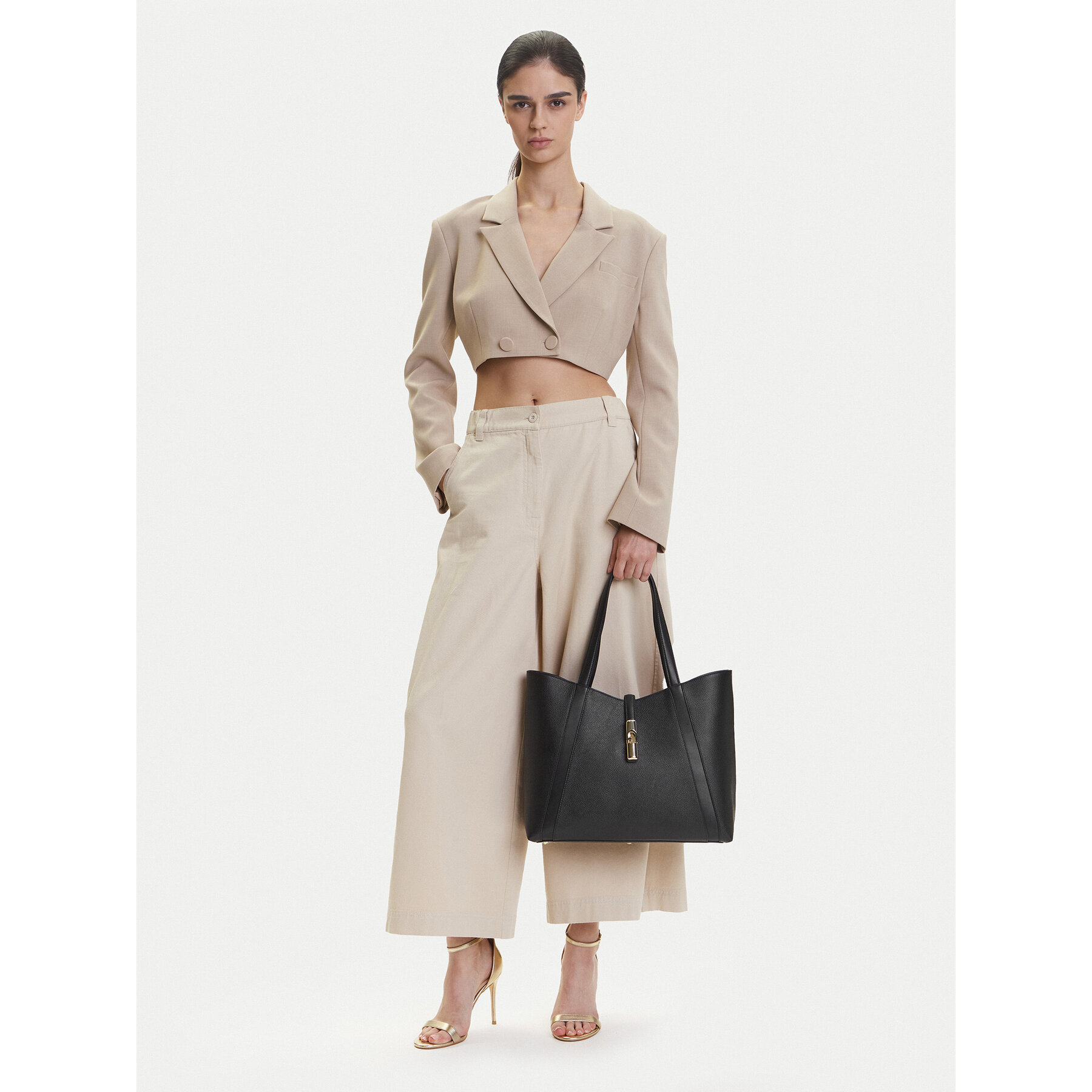 Furla Torebka Goccia L WB01788 BX3353 KH O6000 Czarny