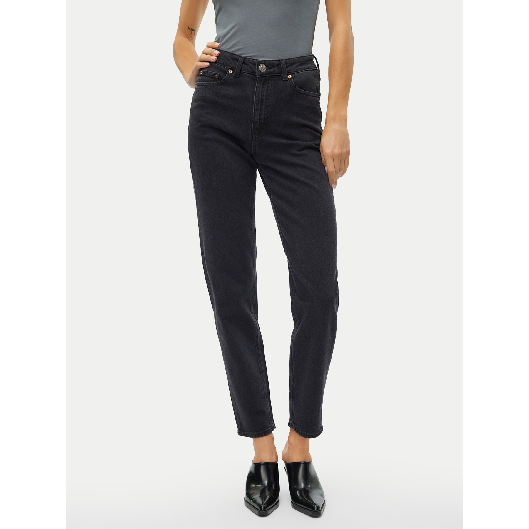 Vero Moda Jeansy Tessa 10302983 Szary Mom Fit