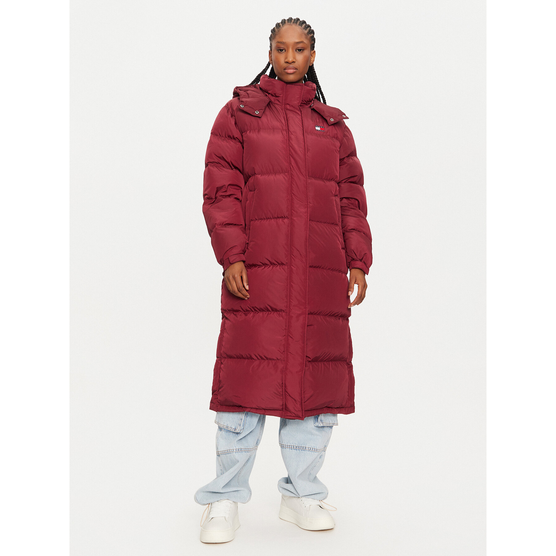 Tommy Jeans Kurtka puchowa Alaska DW0DW18860 Bordowy Regular Fit