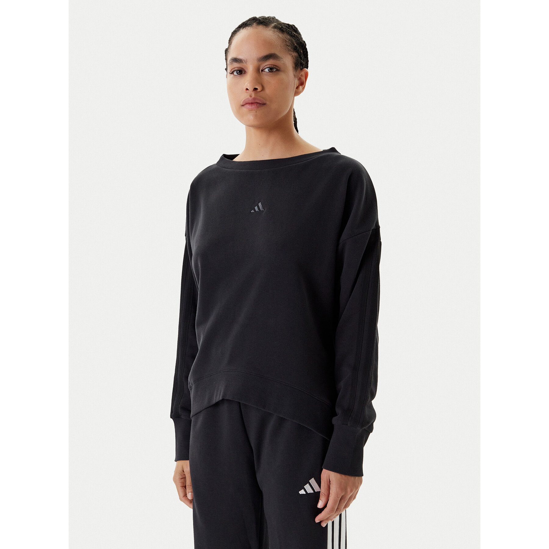 adidas Bluza Seasonal Essentials 3-Stripes JM1900 Czarny Regular Fit