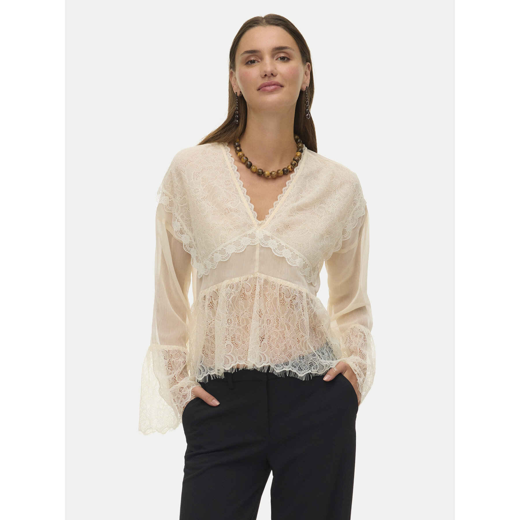 Vero Moda Bluzka Emilie 10347592 Écru Regular Fit