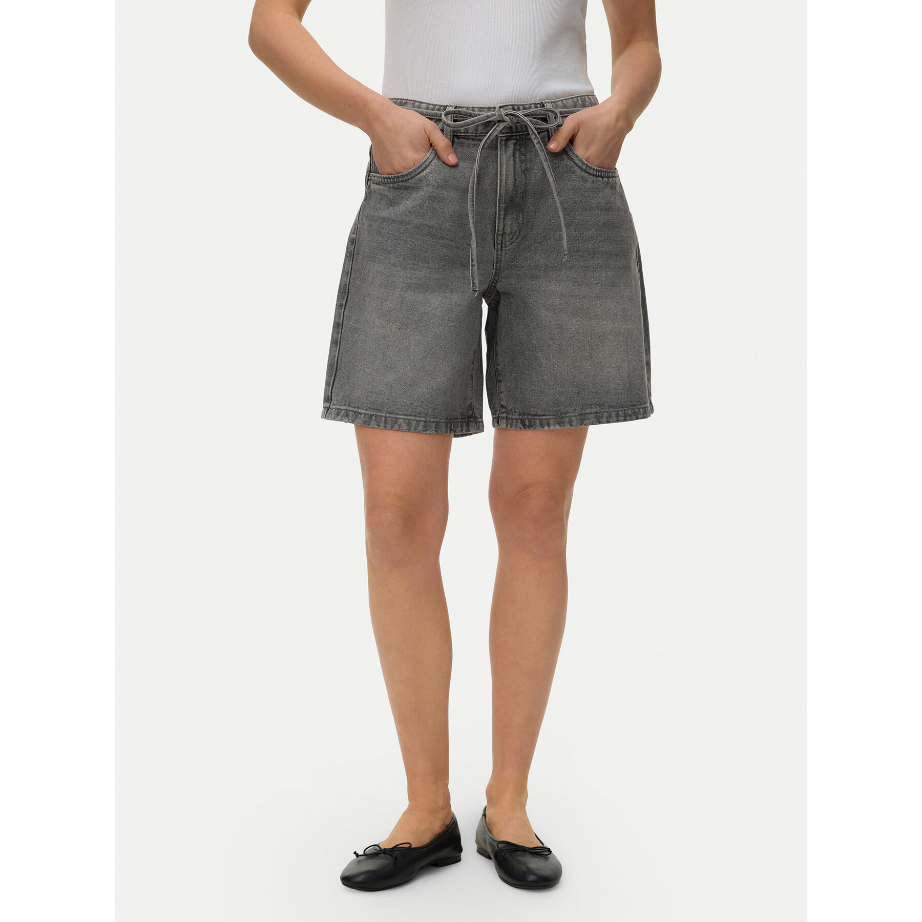 Vero Moda Szorty jeansowe Wien 10341837 Szary Relaxed Fit